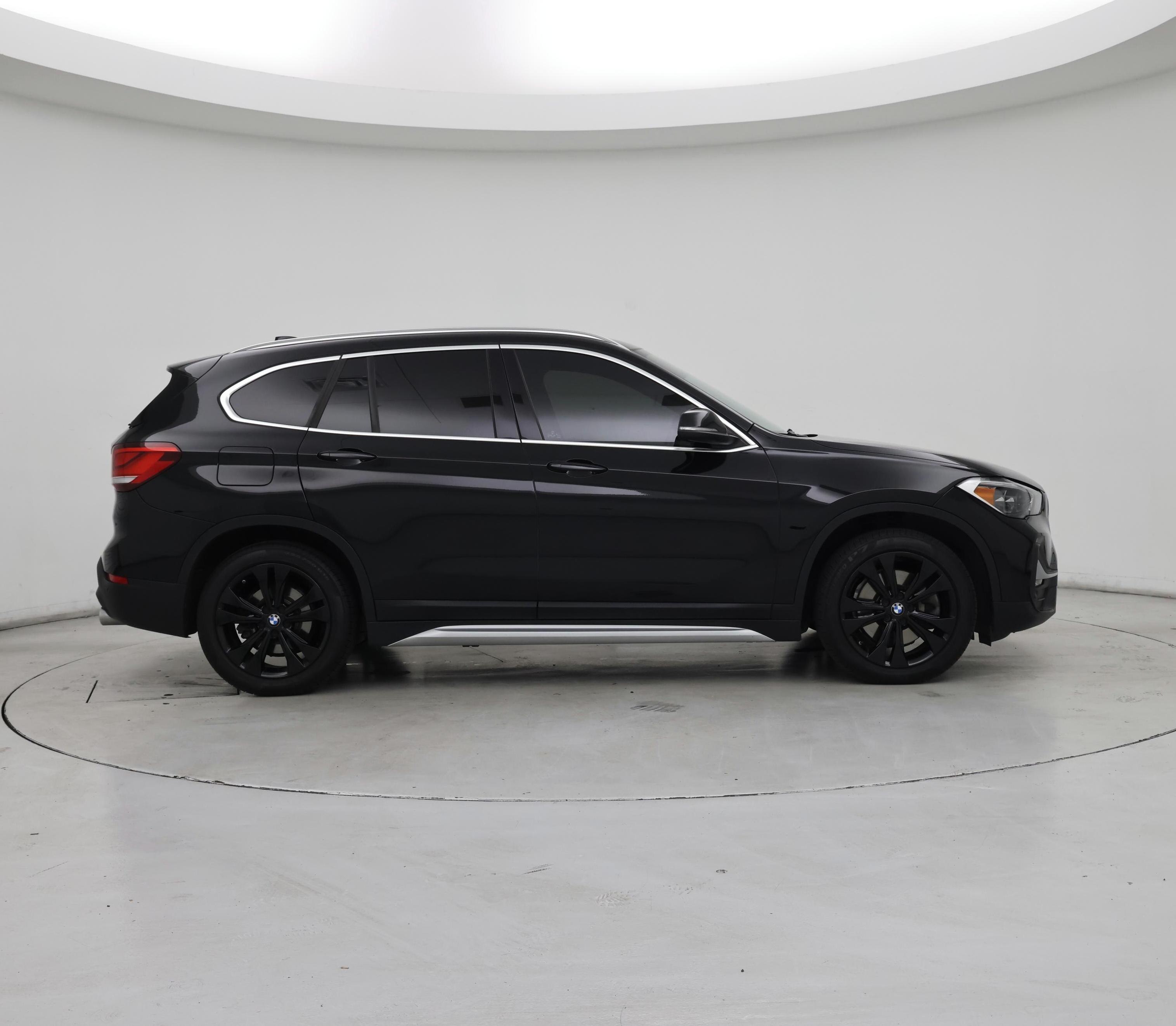 Thumbnail: 2020 BMW X1 - 7
