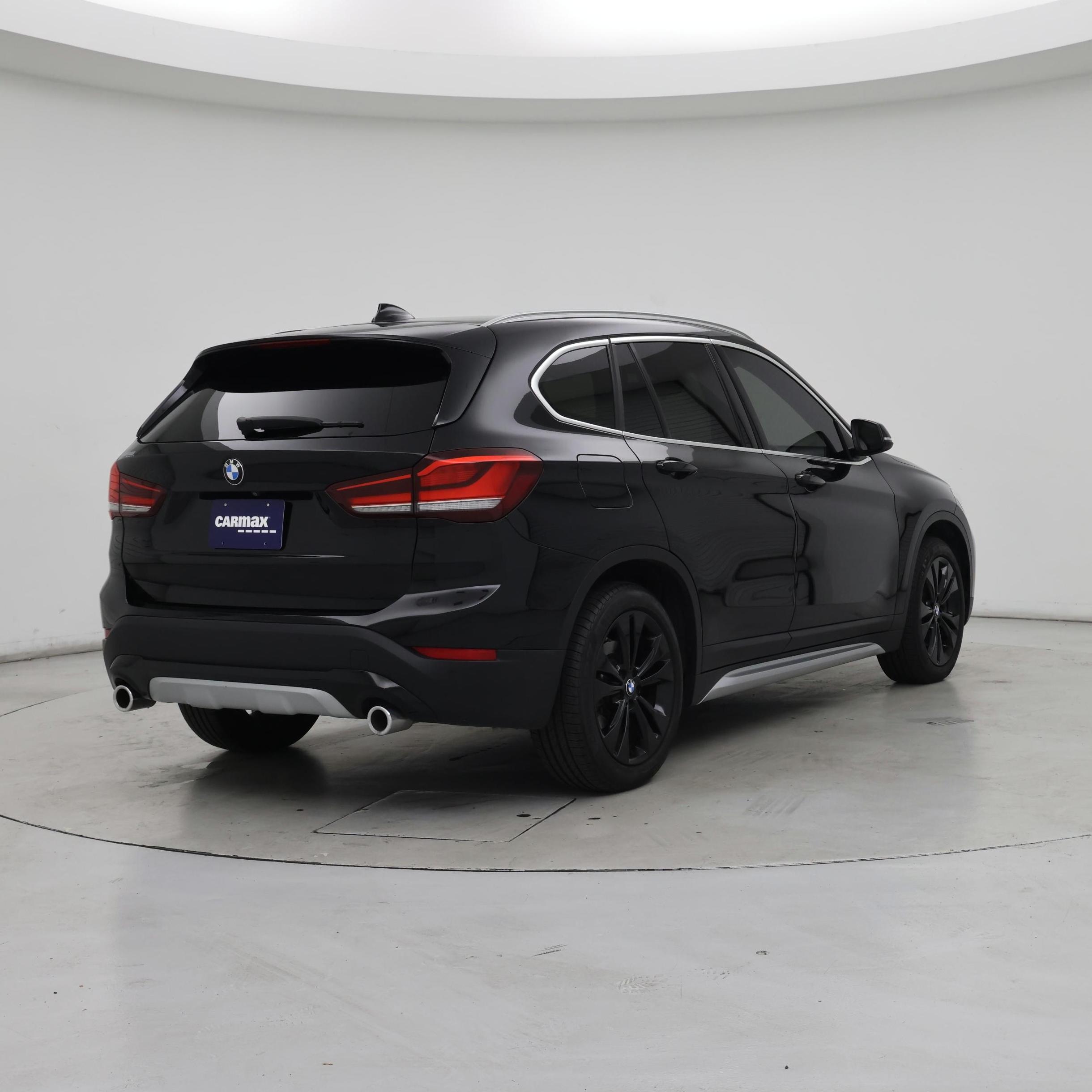 Thumbnail: 2020 BMW X1 - 8