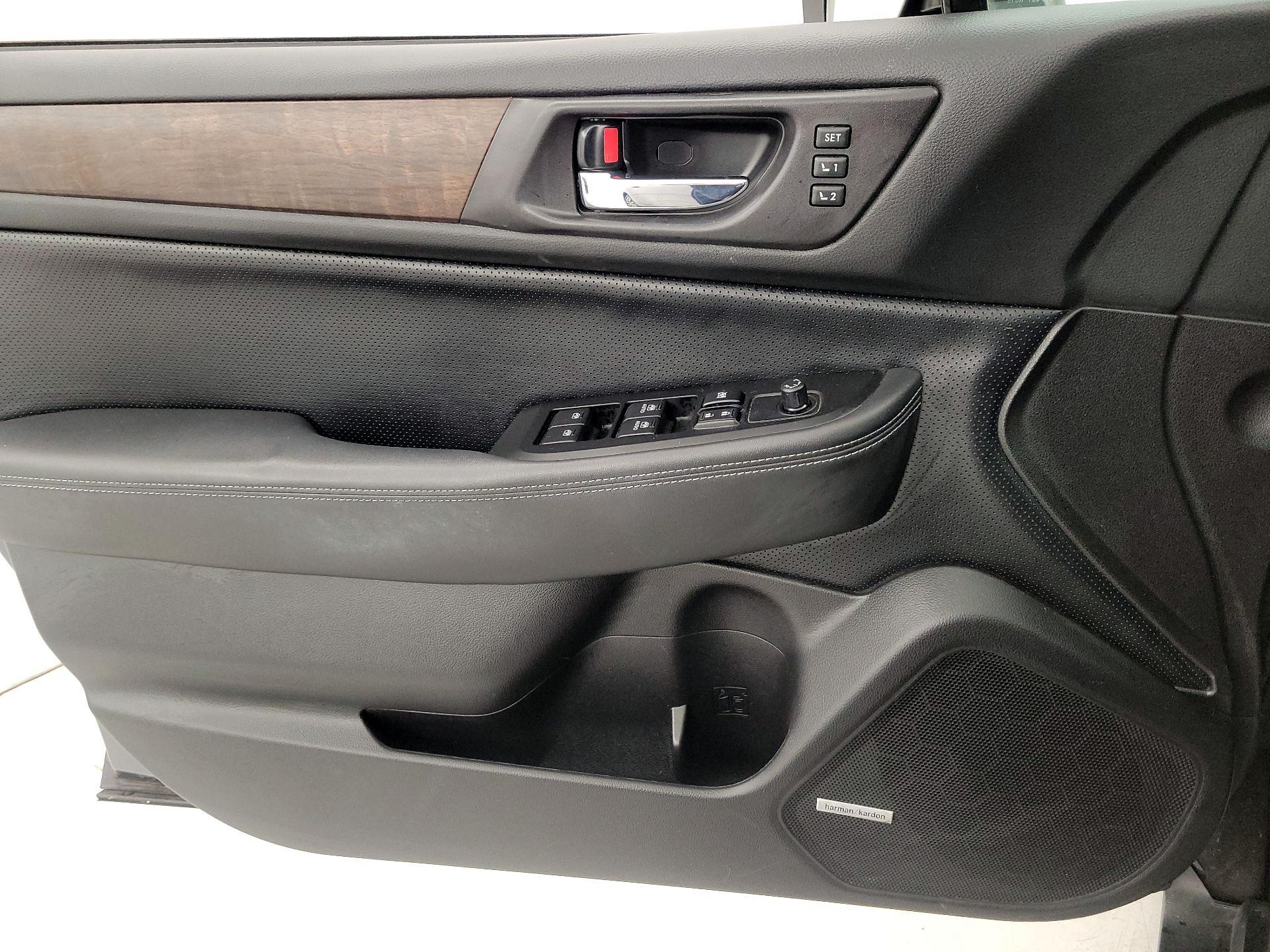 Thumbnail: 2016 Subaru Outback - 12