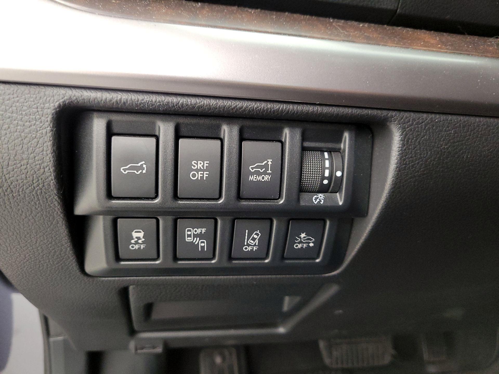 Thumbnail: 2016 Subaru Outback - 13