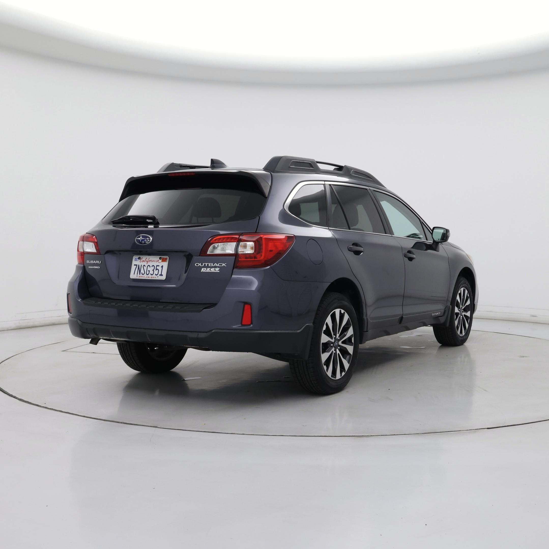 Thumbnail: 2016 Subaru Outback - 8