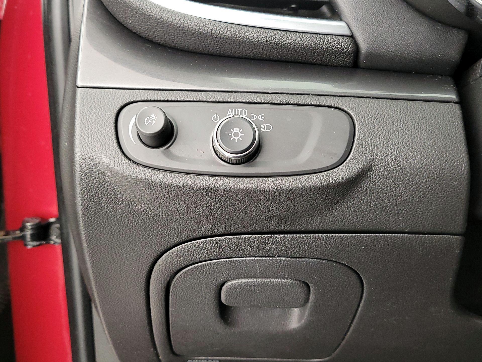 Thumbnail: 2018 Buick Encore - 13