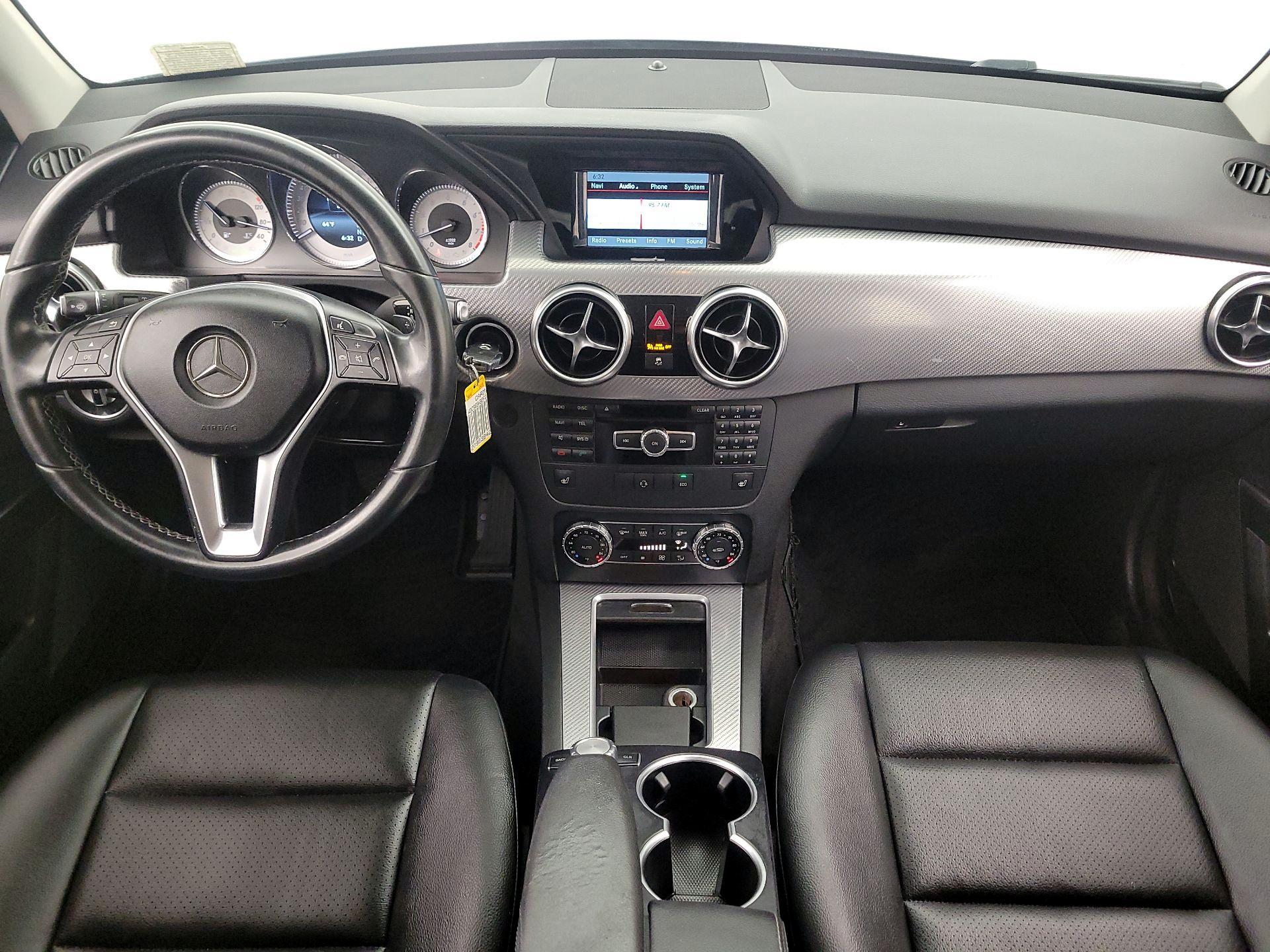 Thumbnail: 2015 Mercedes-Benz GLK - 9