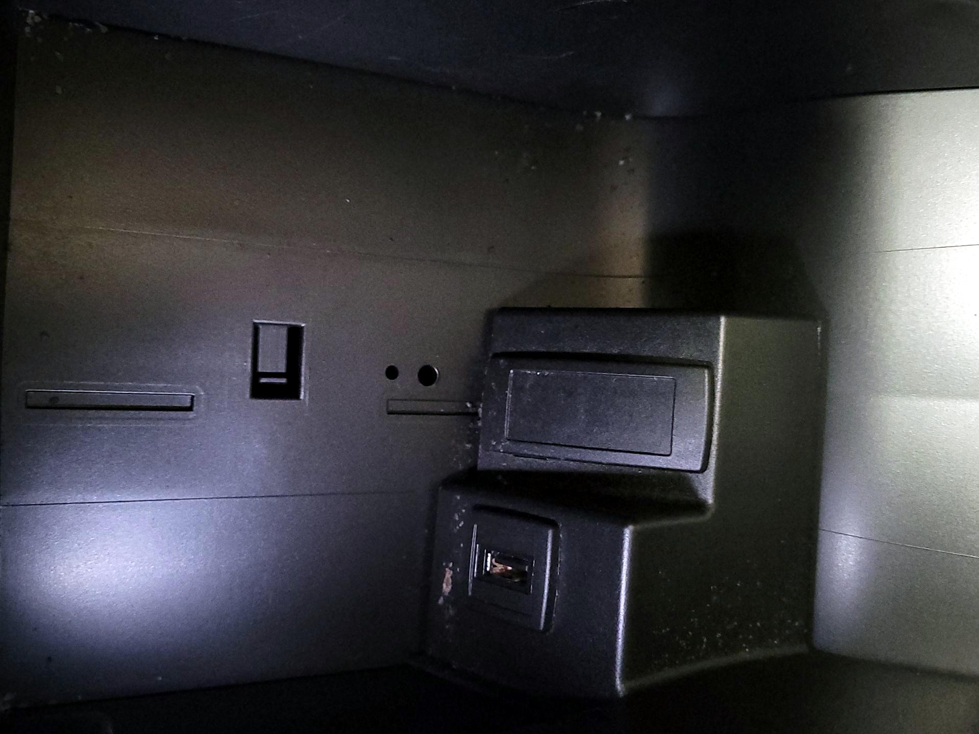 Thumbnail: 2015 Mercedes-Benz GLK - 17