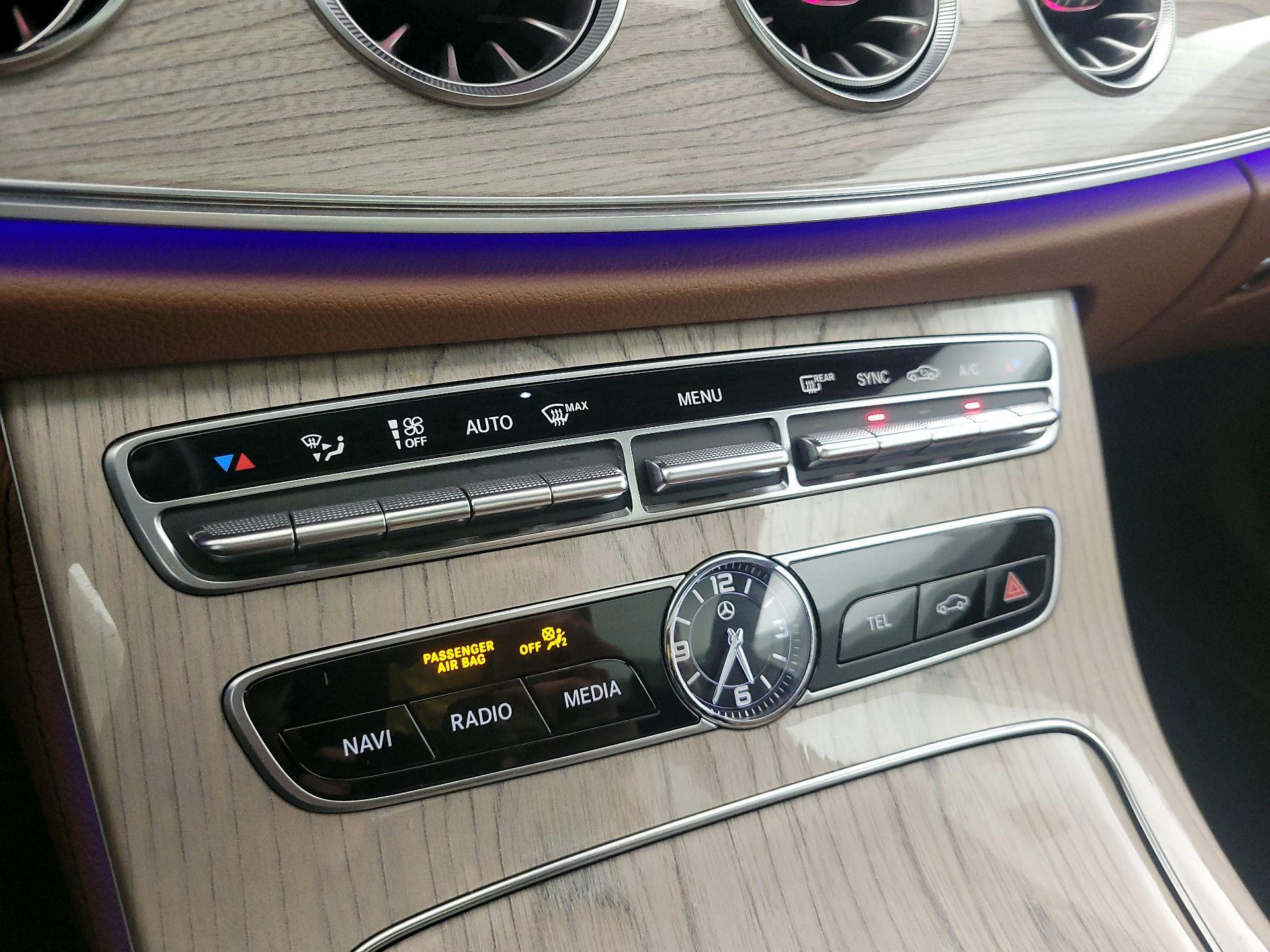 Thumbnail: 2020 Mercedes-Benz E-Class - 17