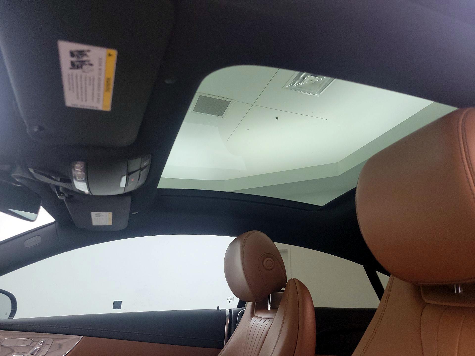 Thumbnail: 2020 Mercedes-Benz E-Class - 20