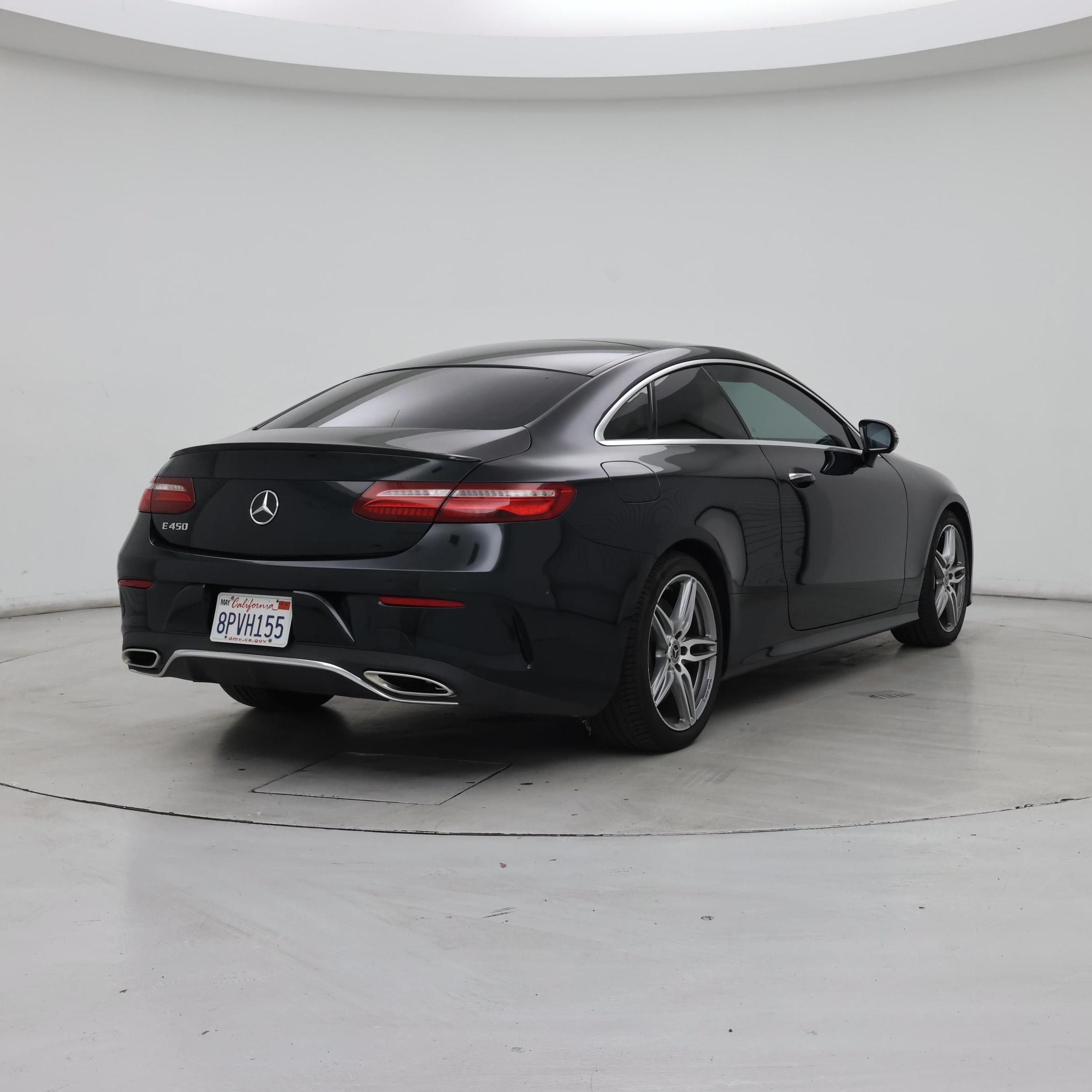 Thumbnail: 2020 Mercedes-Benz E-Class - 8