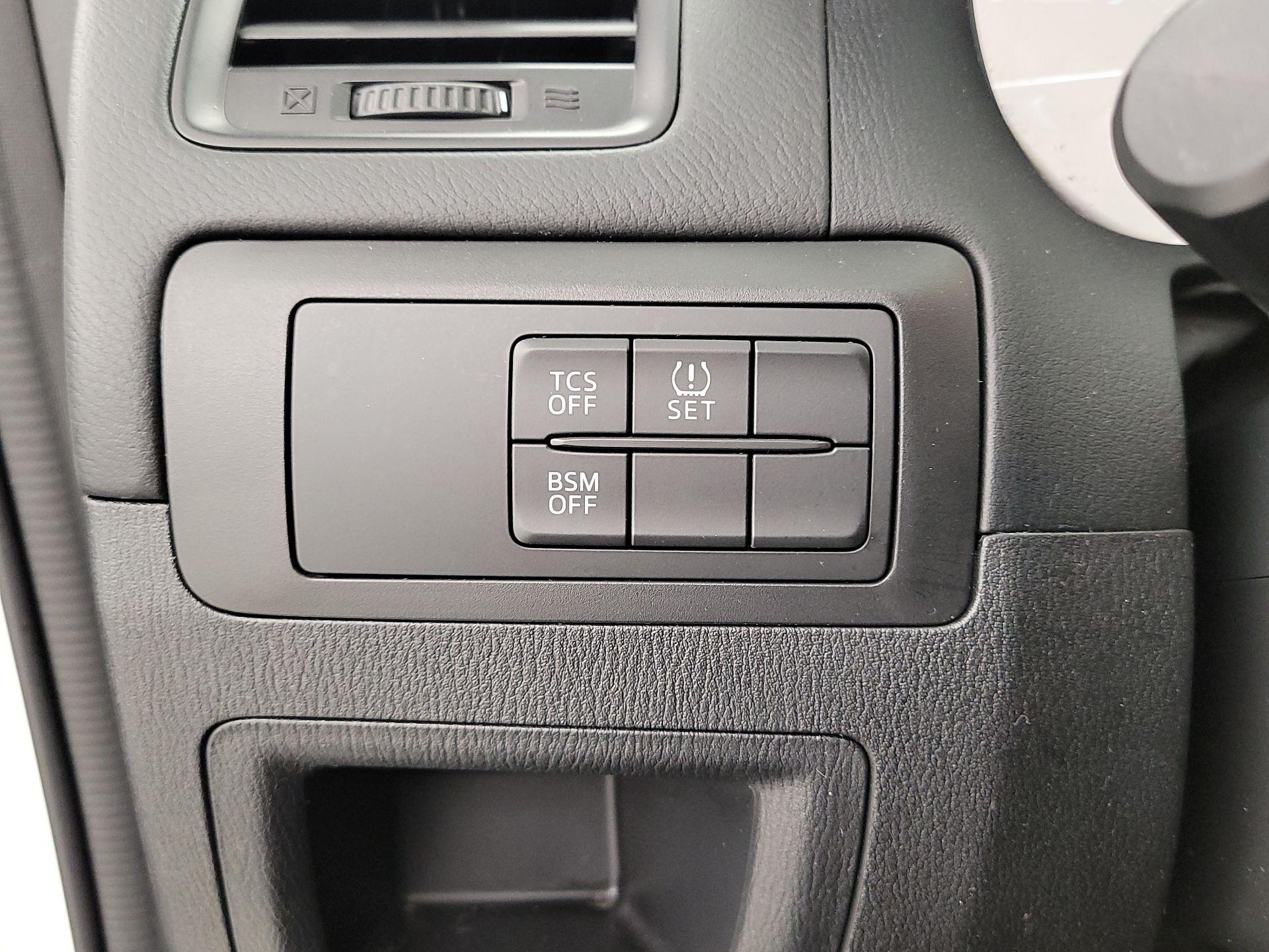 Thumbnail: 2014 Mazda CX-5 - 13