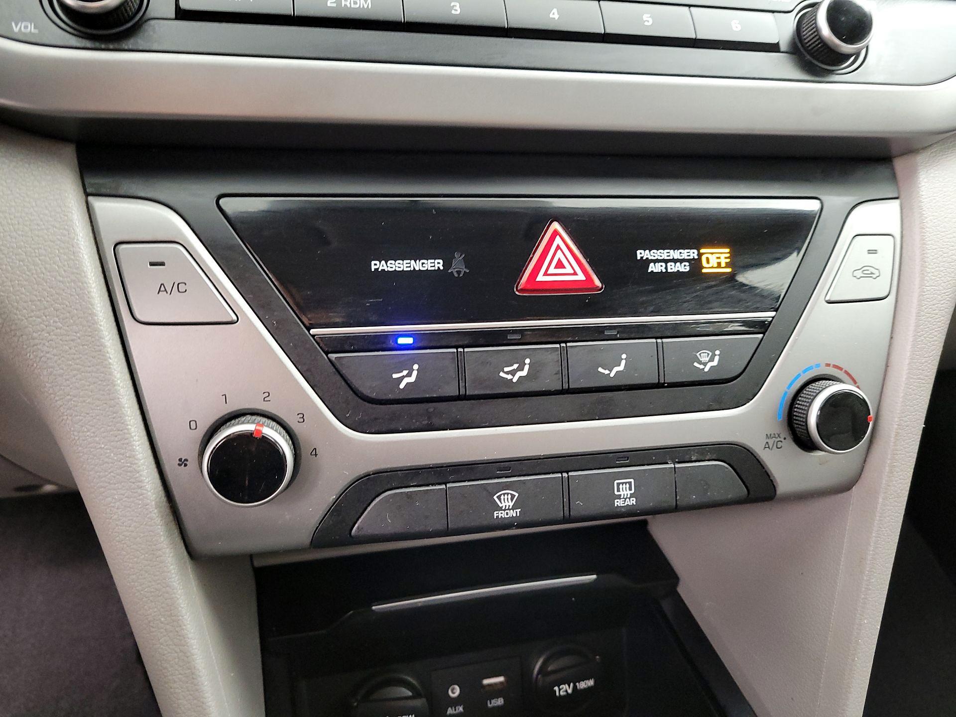 Thumbnail: 2018 Hyundai Elantra - 15