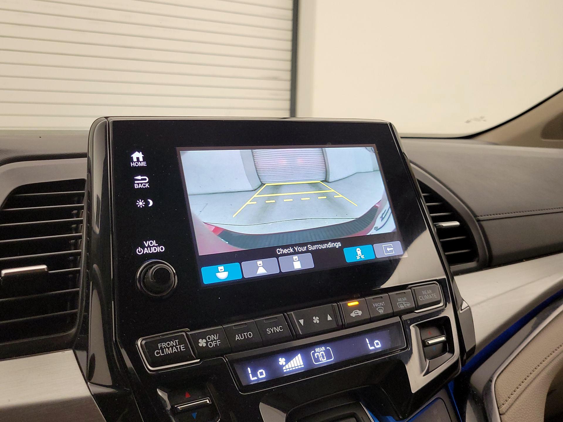 Thumbnail: 2022 Honda Odyssey - 15