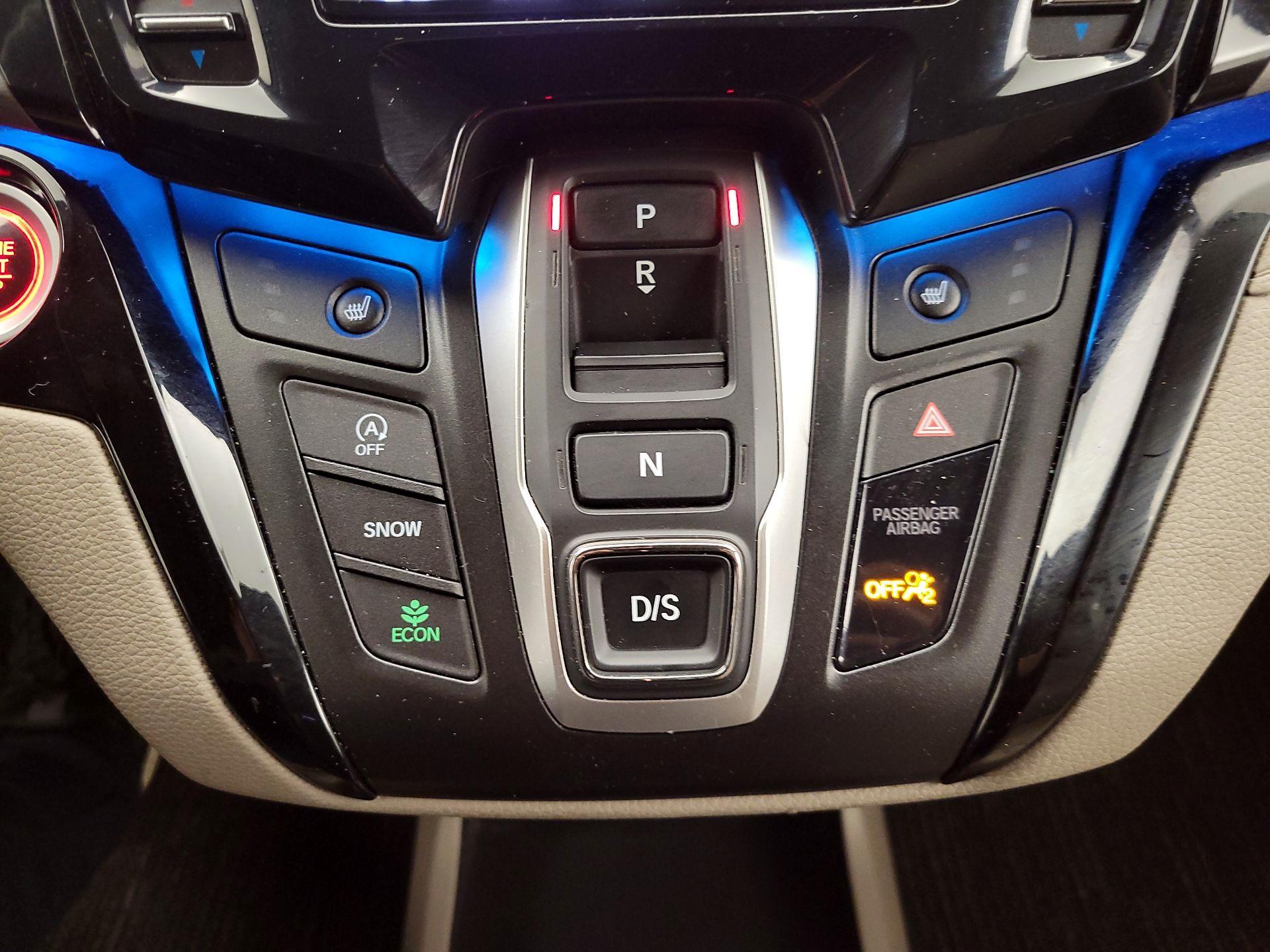 Thumbnail: 2022 Honda Odyssey - 18