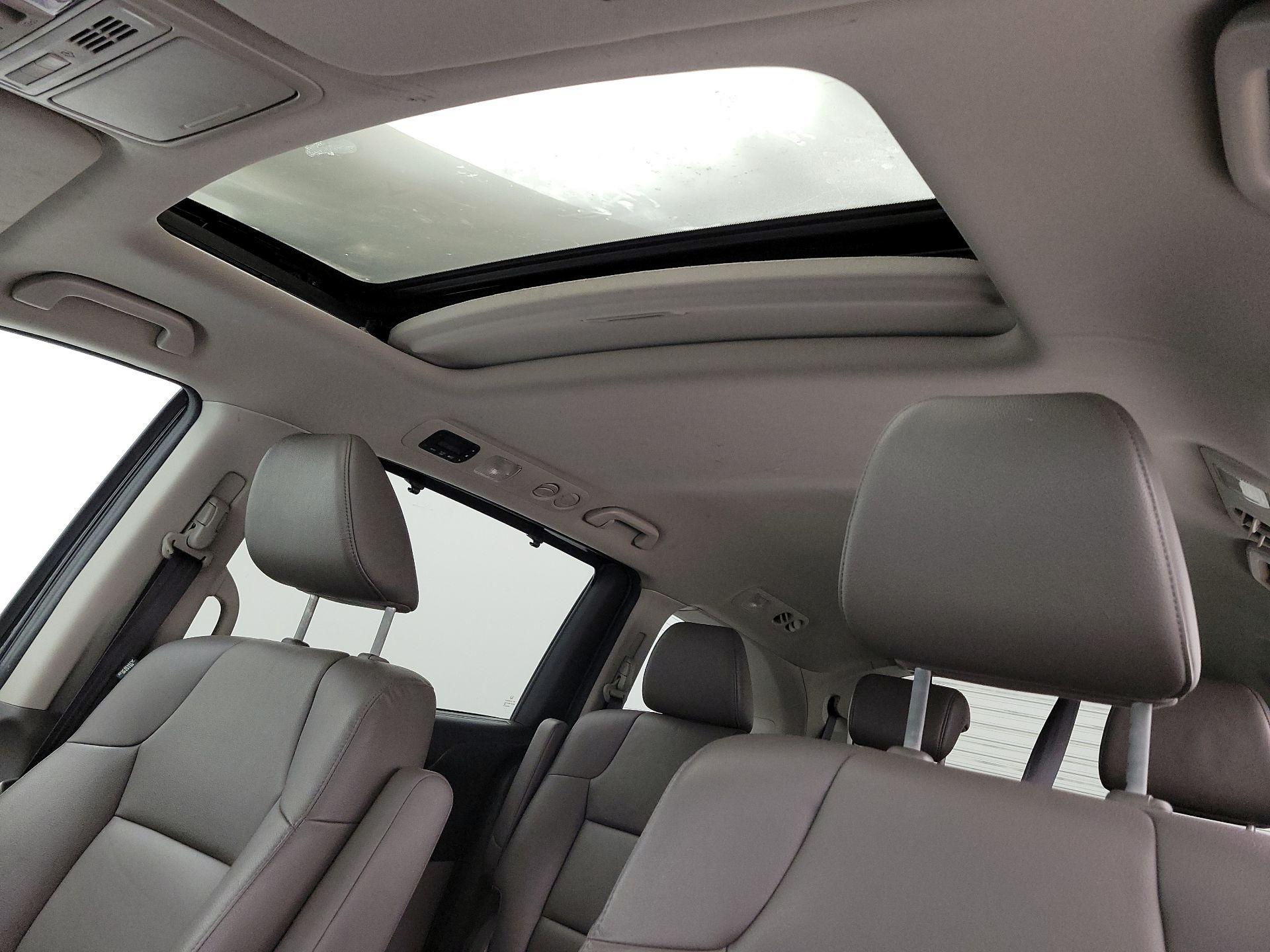 Thumbnail: 2016 Honda Odyssey - 20