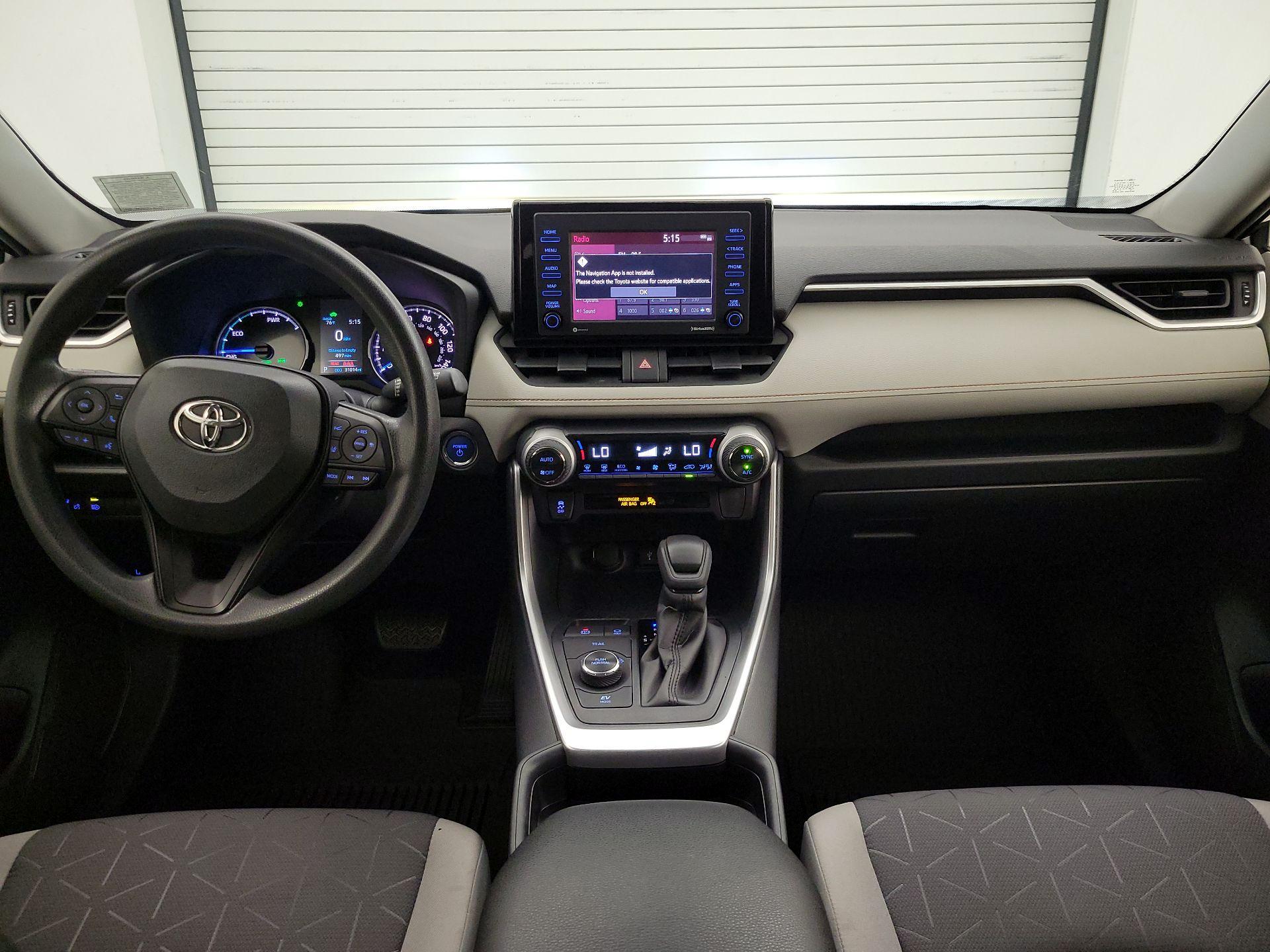 Thumbnail: 2021 Toyota RAV4 - 9