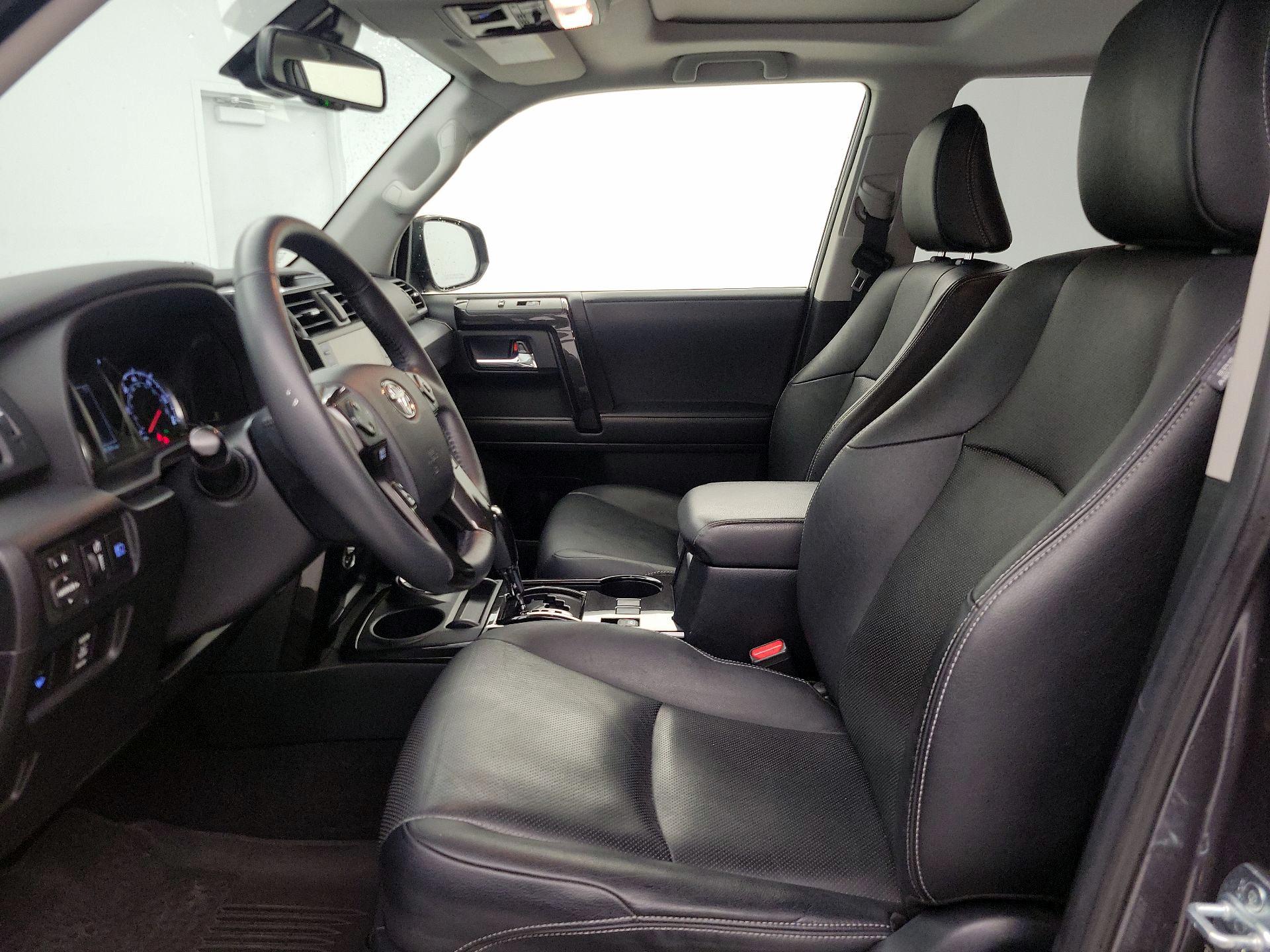 Thumbnail: 2021 Toyota 4Runner - 11