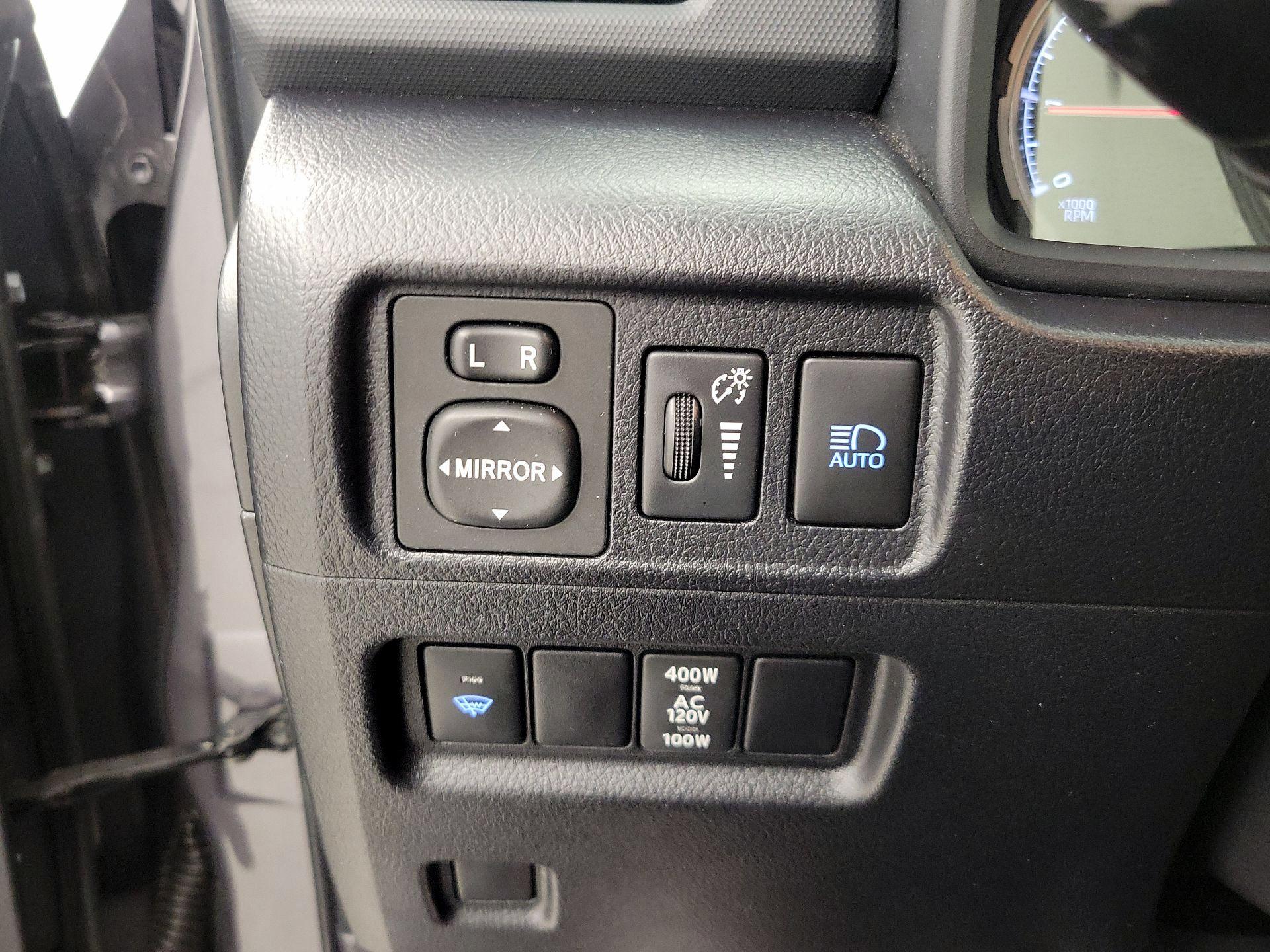 Thumbnail: 2021 Toyota 4Runner - 13