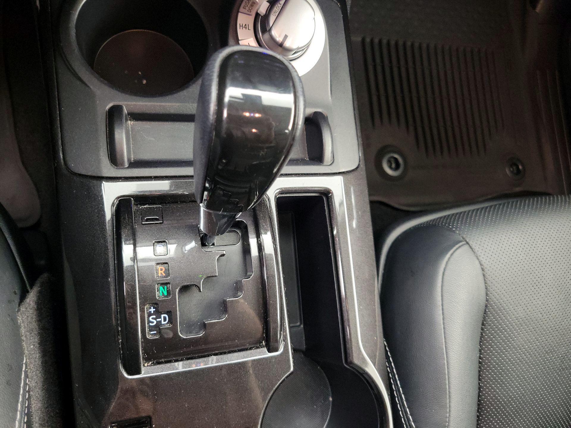 Thumbnail: 2021 Toyota 4Runner - 18