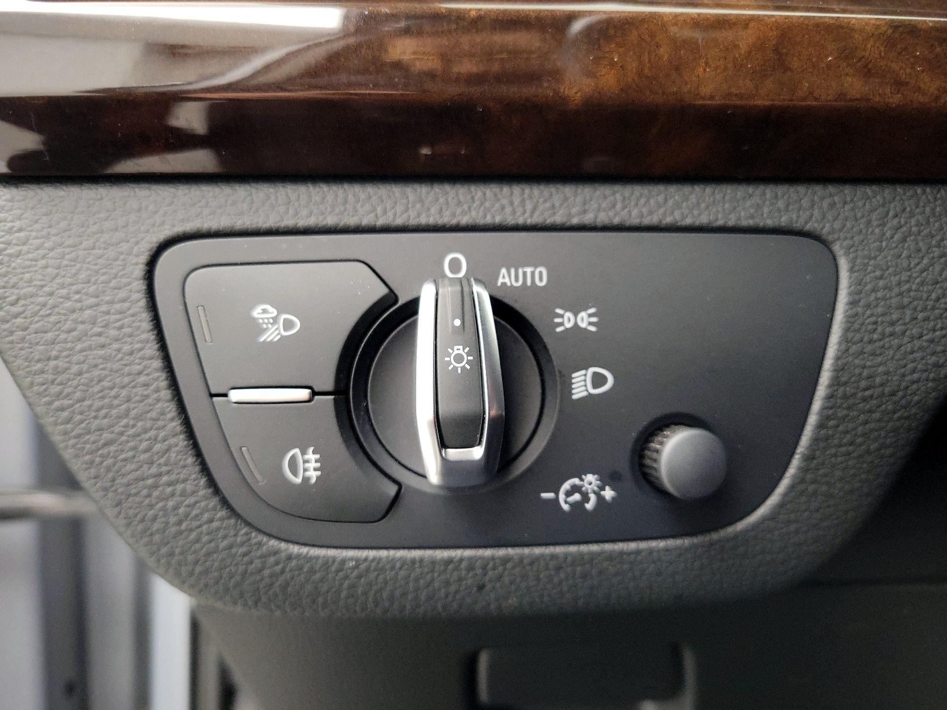 Thumbnail: 2019 Audi Q5 - 13