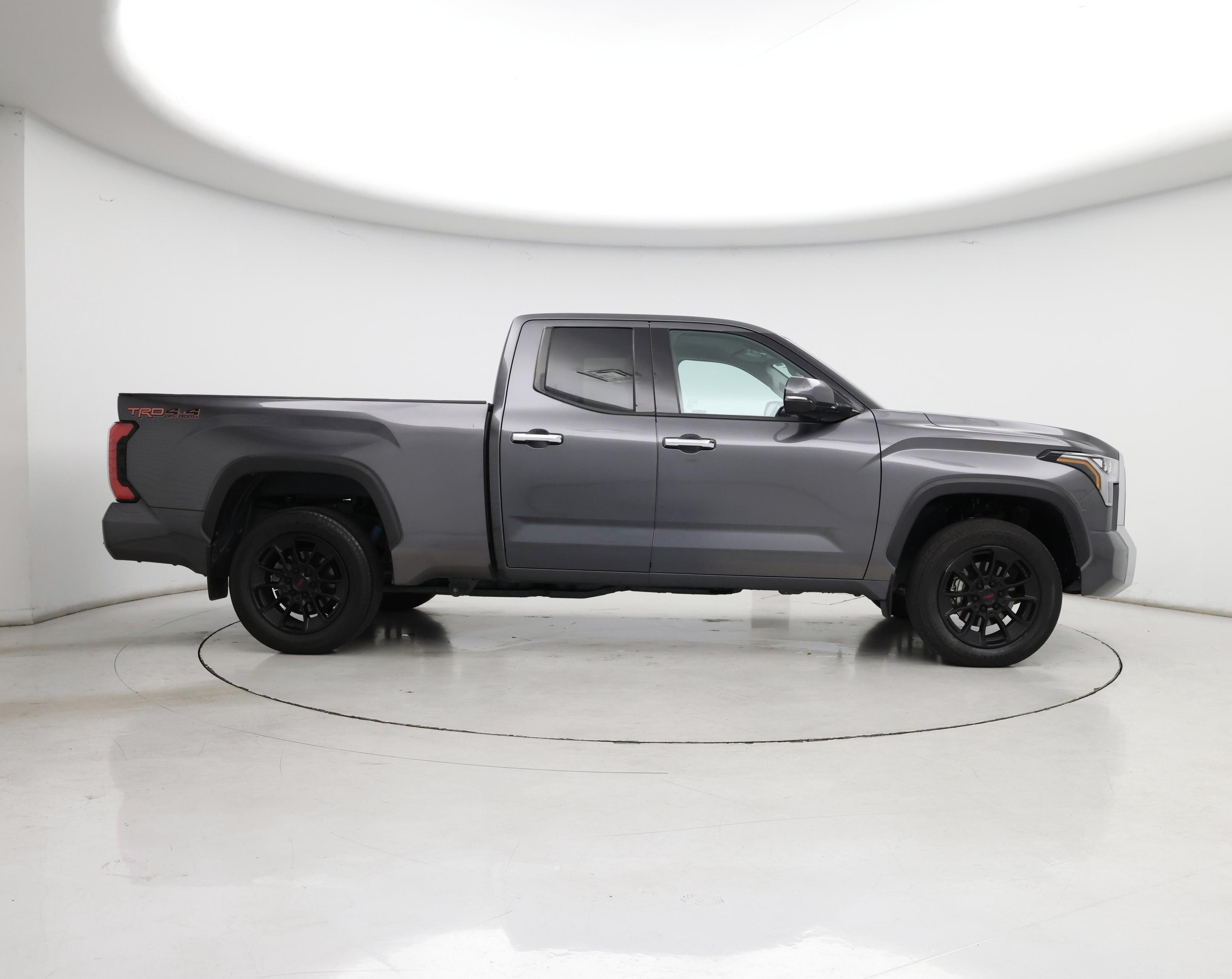 Thumbnail: 2022 Toyota Tundra - 7