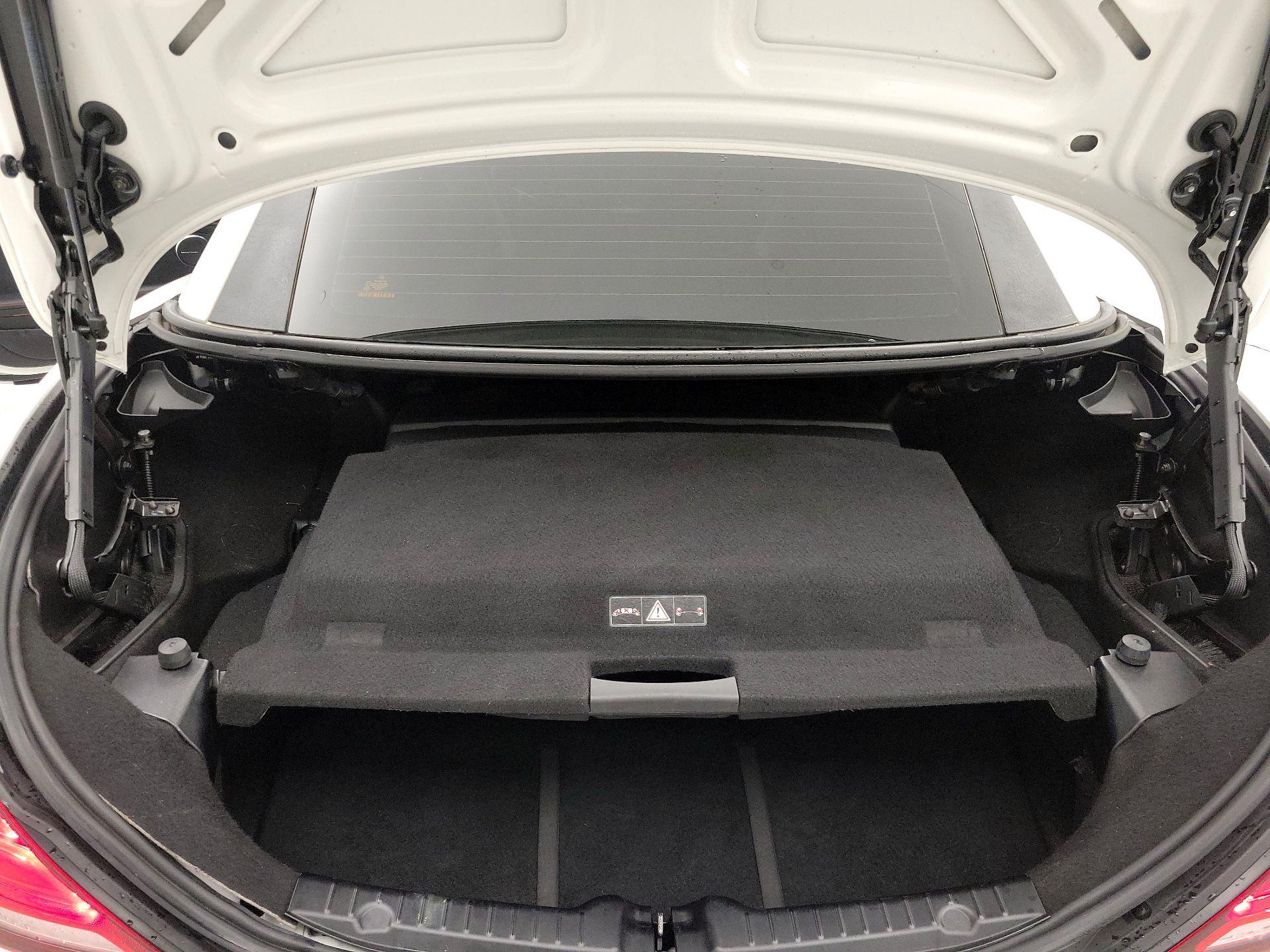 Thumbnail: 2018 Mercedes-Benz SLC - 19