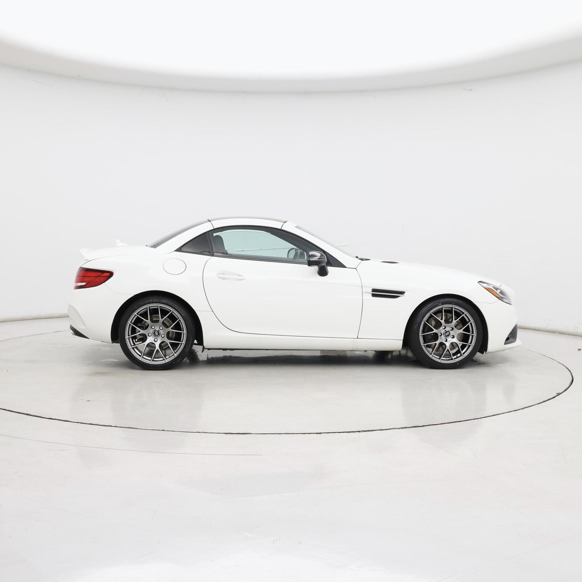 Thumbnail: 2018 Mercedes-Benz SLC - 7