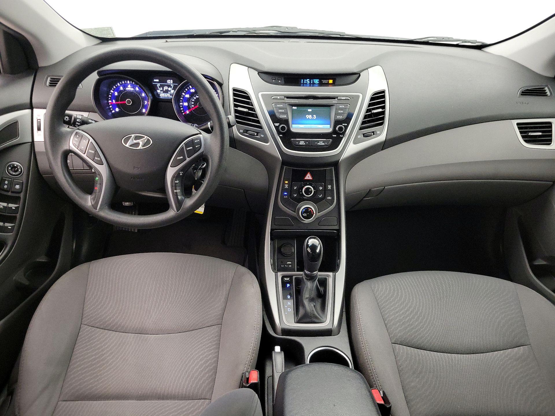 Thumbnail: 2015 Hyundai Elantra - 9