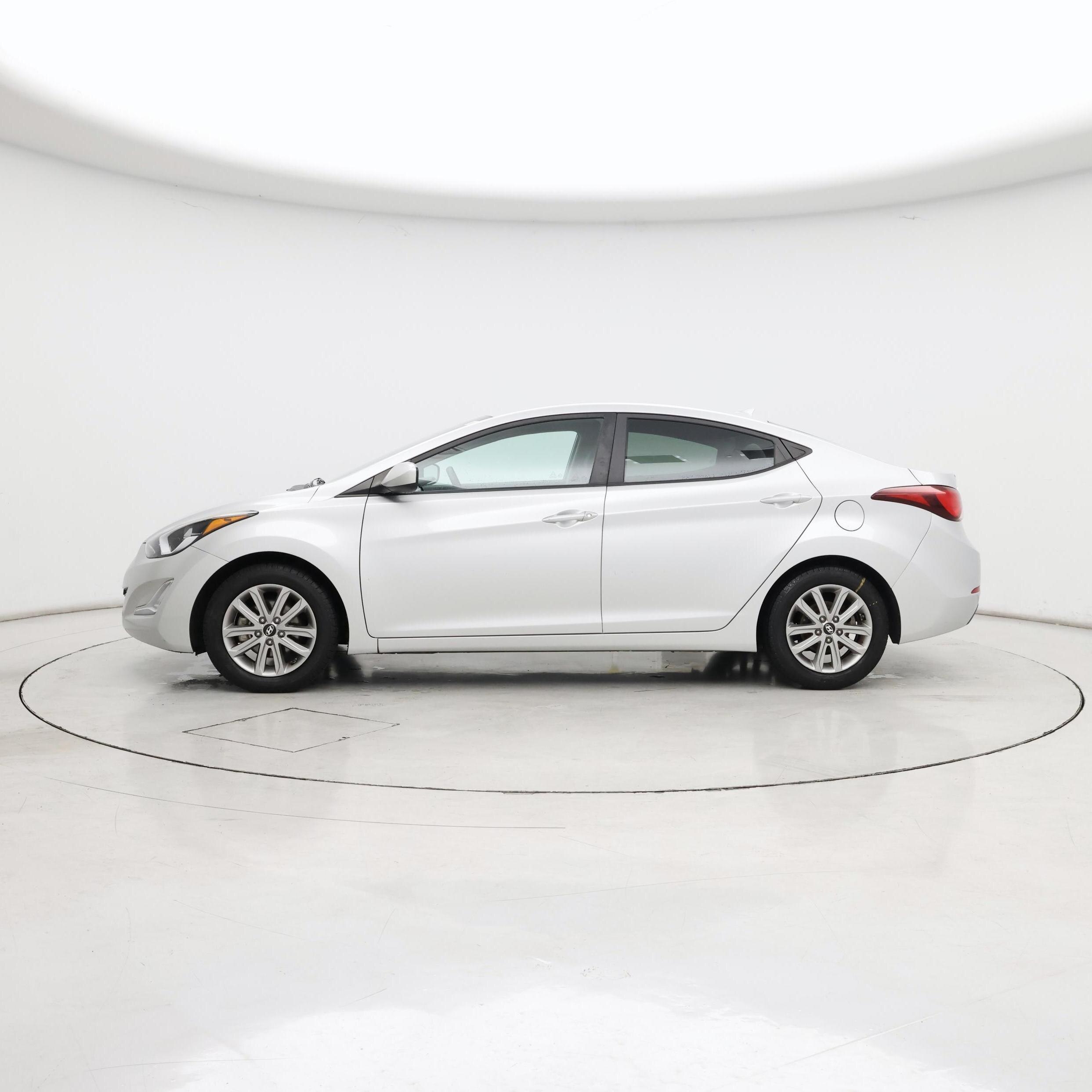 Thumbnail: 2015 Hyundai Elantra - 3