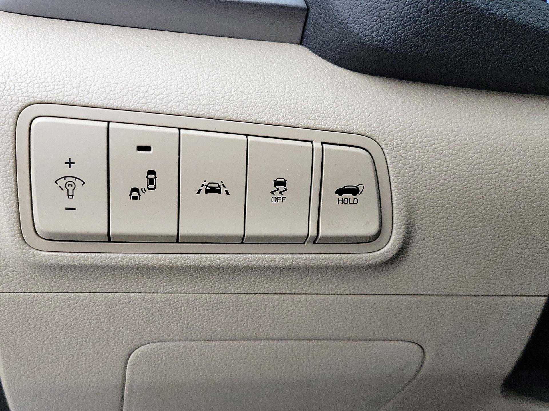 Thumbnail: 2017 Hyundai Tucson - 13