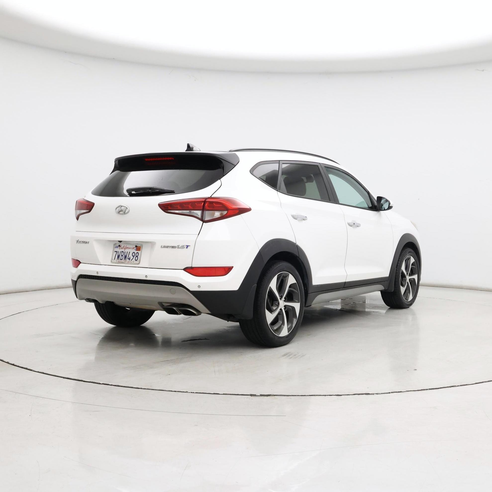 Thumbnail: 2017 Hyundai Tucson - 8