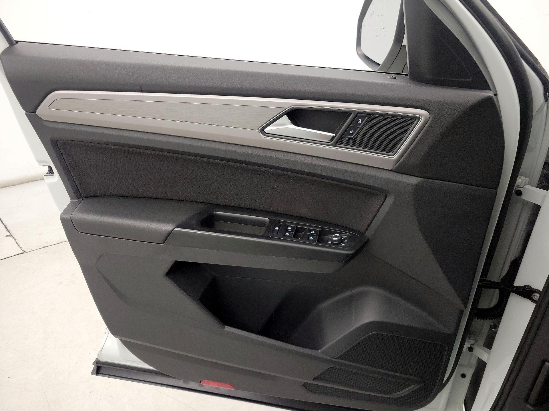 Thumbnail: 2019 Volkswagen Atlas - 12