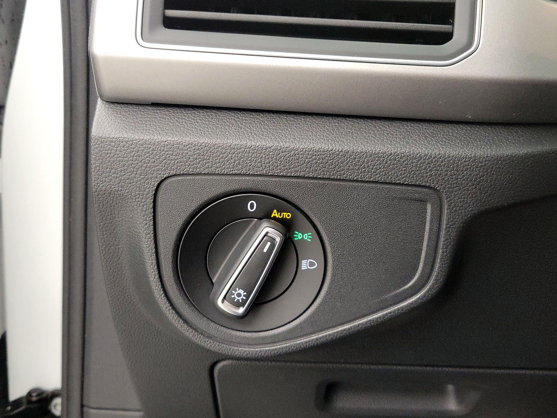 Thumbnail: 2019 Volkswagen Atlas - 13