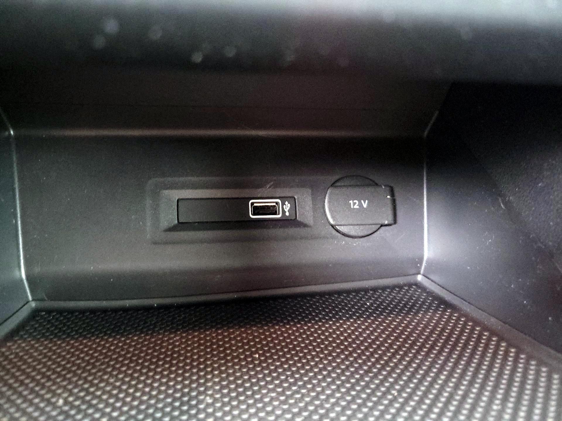 Thumbnail: 2019 Volkswagen Atlas - 18