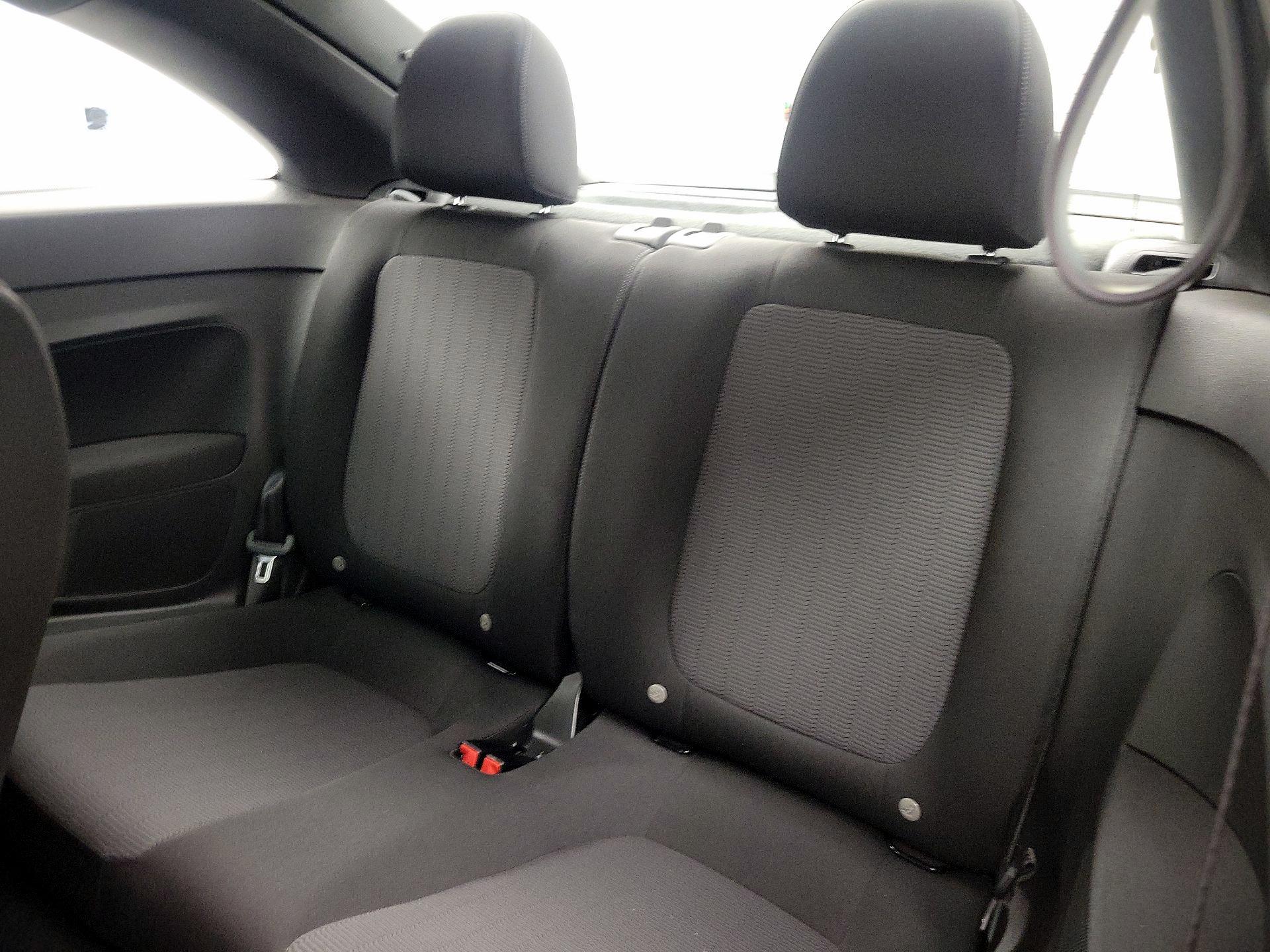 Thumbnail: 2016 Volkswagen Beetle - 18