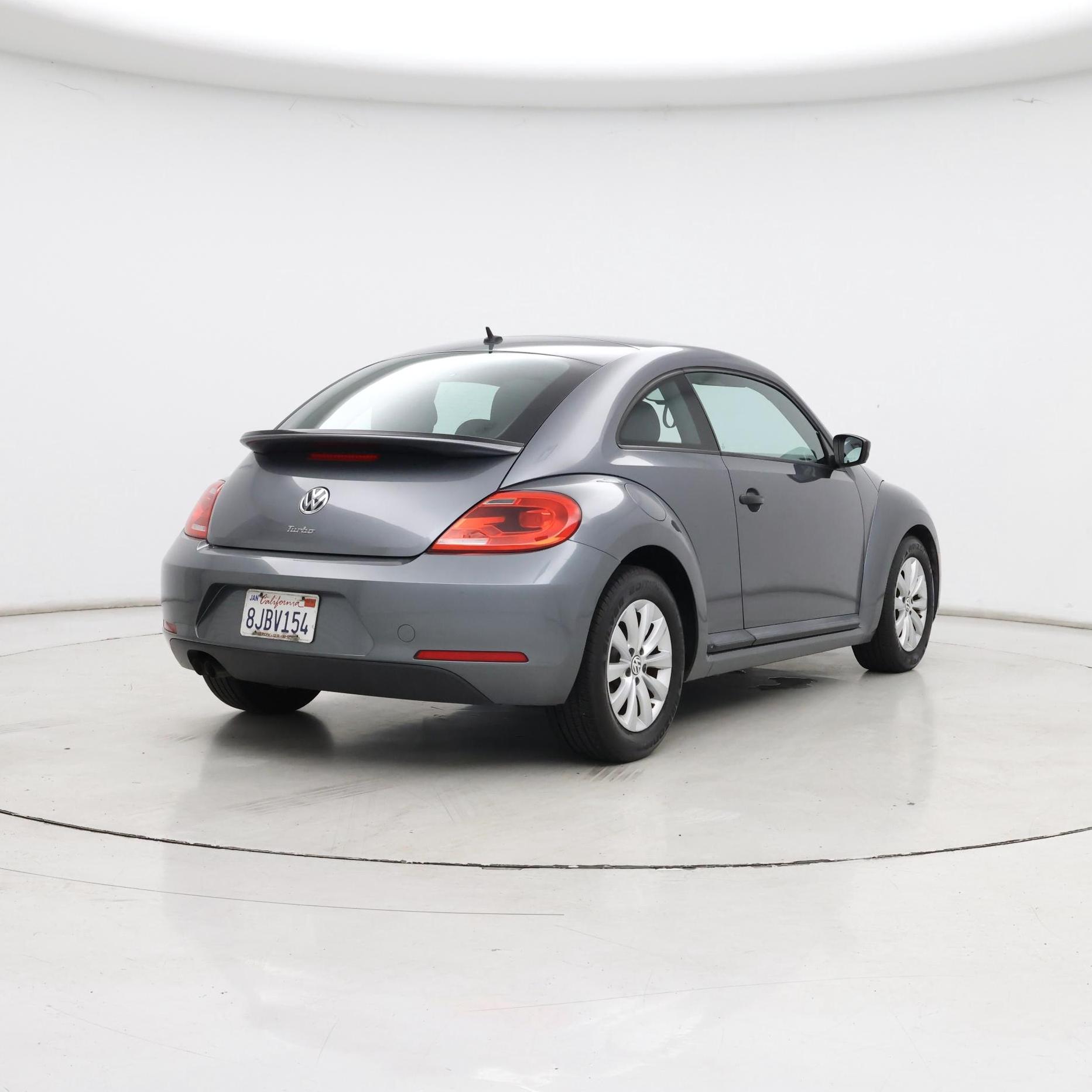 Thumbnail: 2016 Volkswagen Beetle - 8