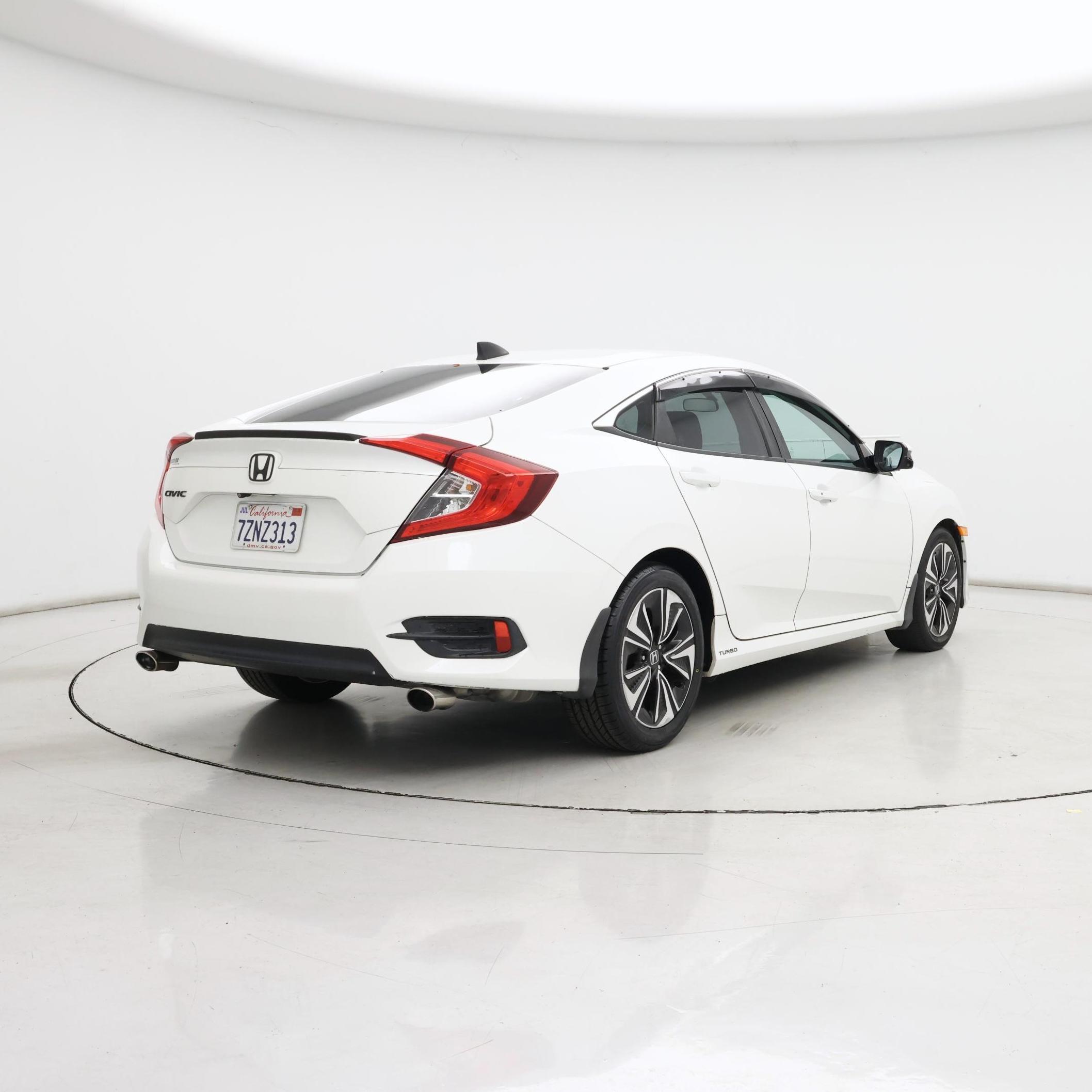 Thumbnail: 2017 Honda Civic - 8