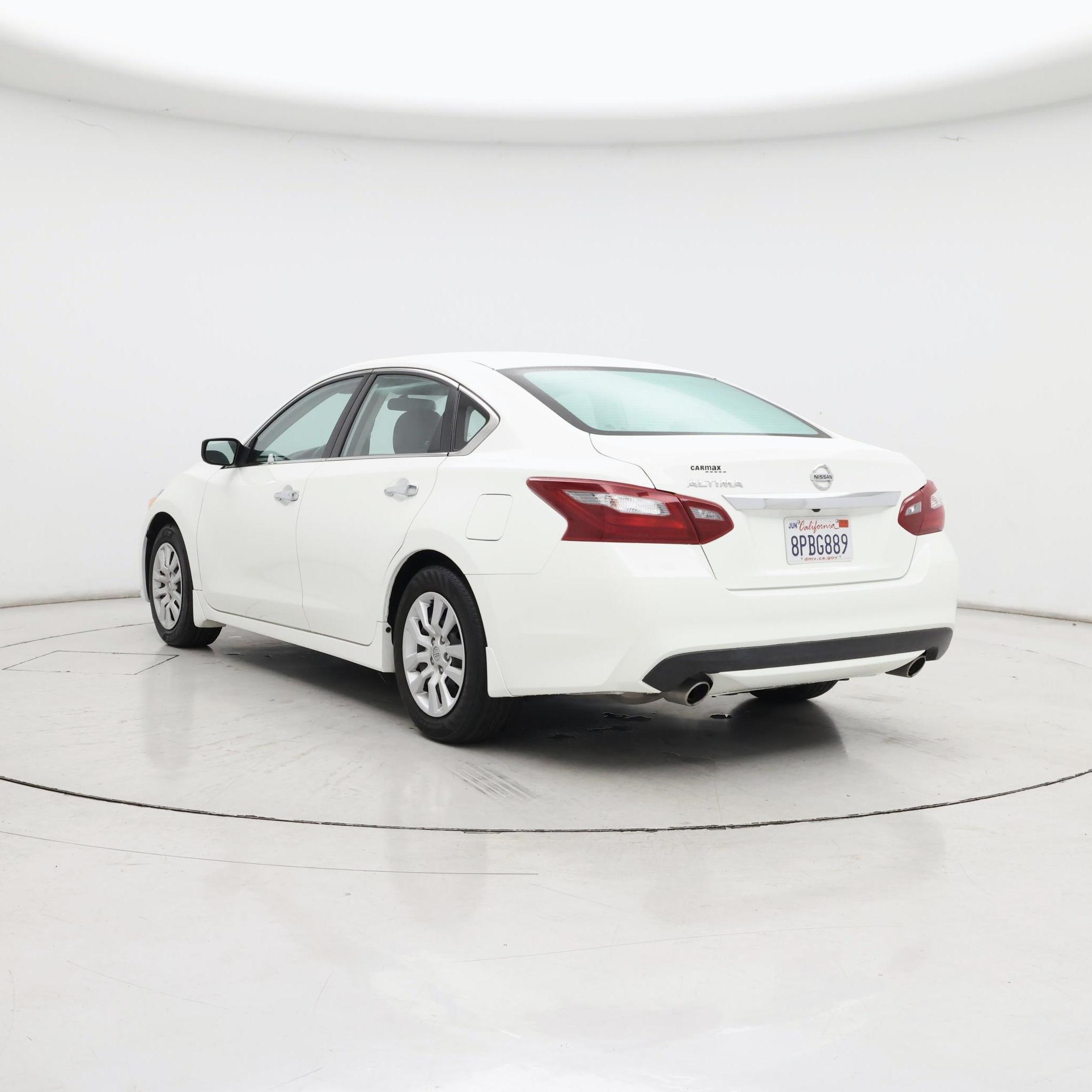 Thumbnail: 2018 Nissan Altima - 2