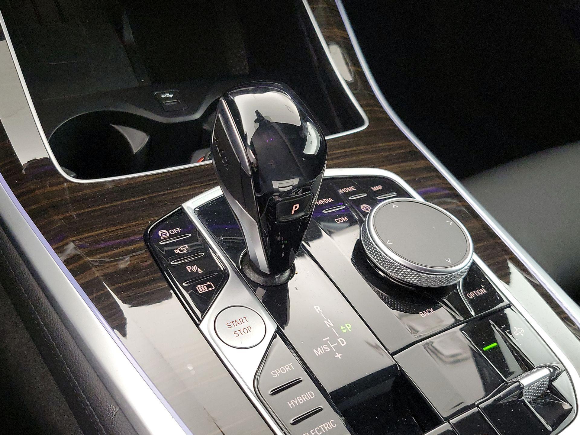 Thumbnail: 2021 BMW X5 - 18