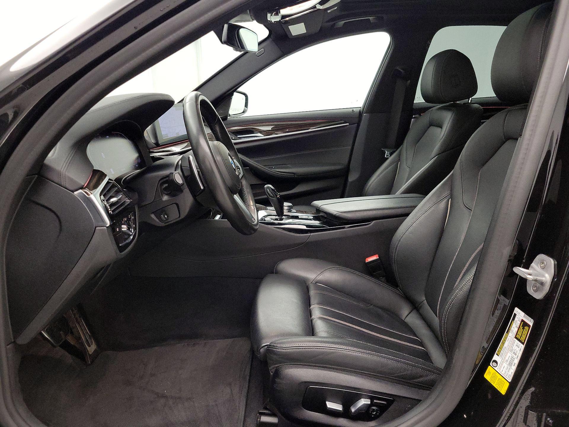 Thumbnail: 2020 BMW 5 Series - 11