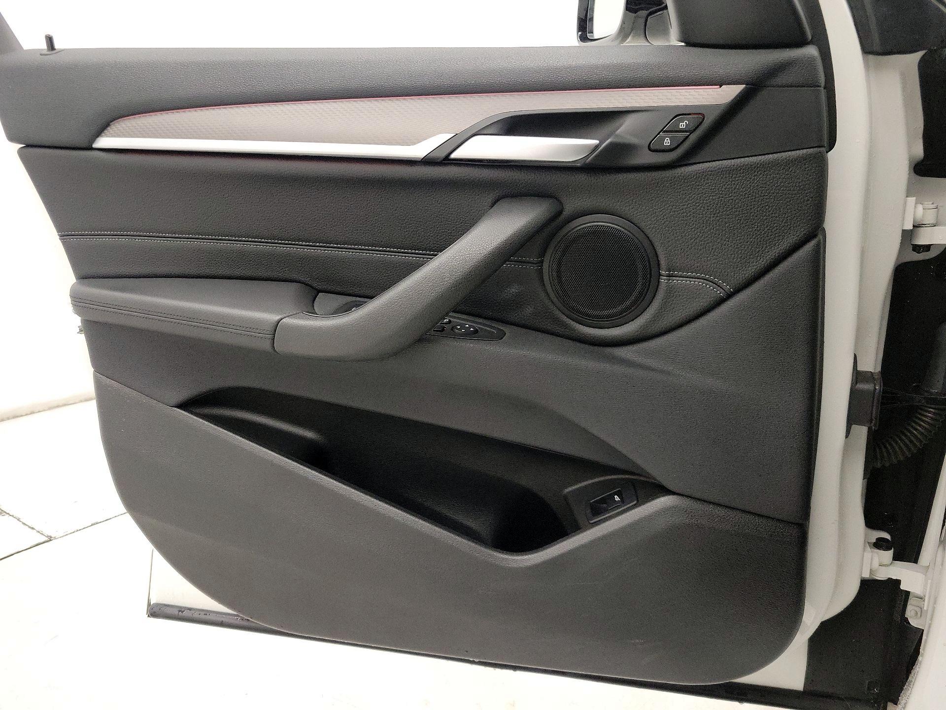 Thumbnail: 2021 BMW X2 - 12