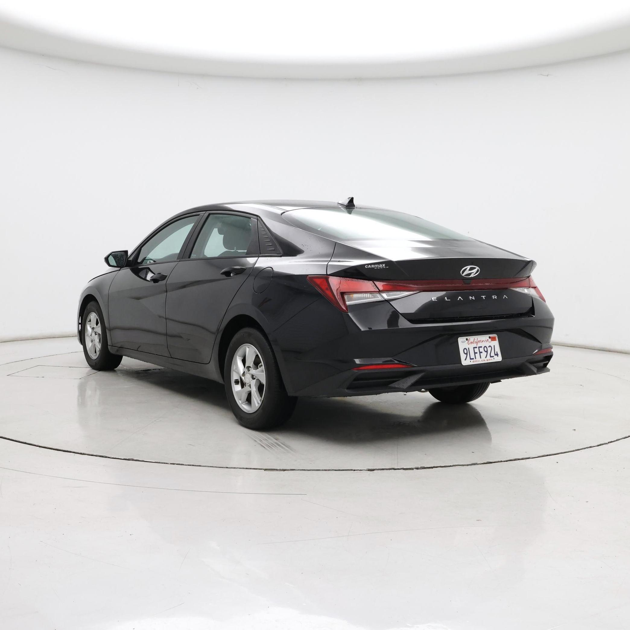 Thumbnail: 2023 Hyundai Elantra - 2