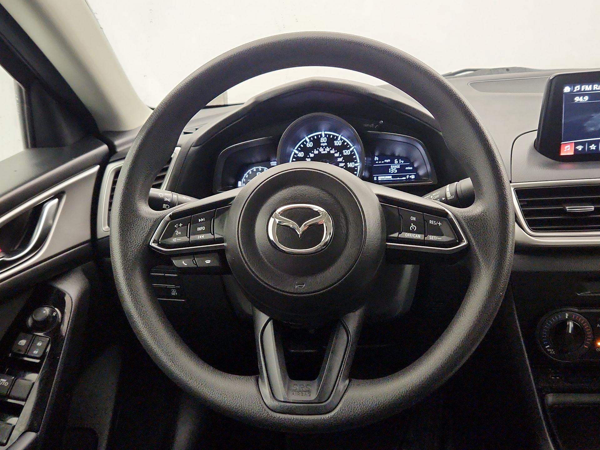Thumbnail: 2018 Mazda Mazda3 - 10