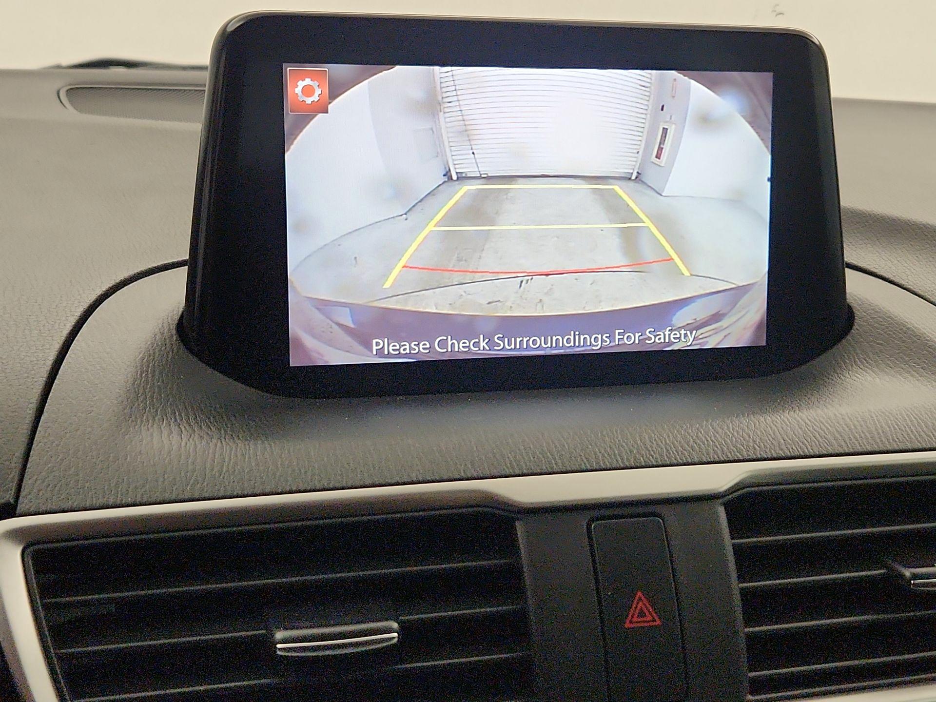 Thumbnail: 2018 Mazda Mazda3 - 14