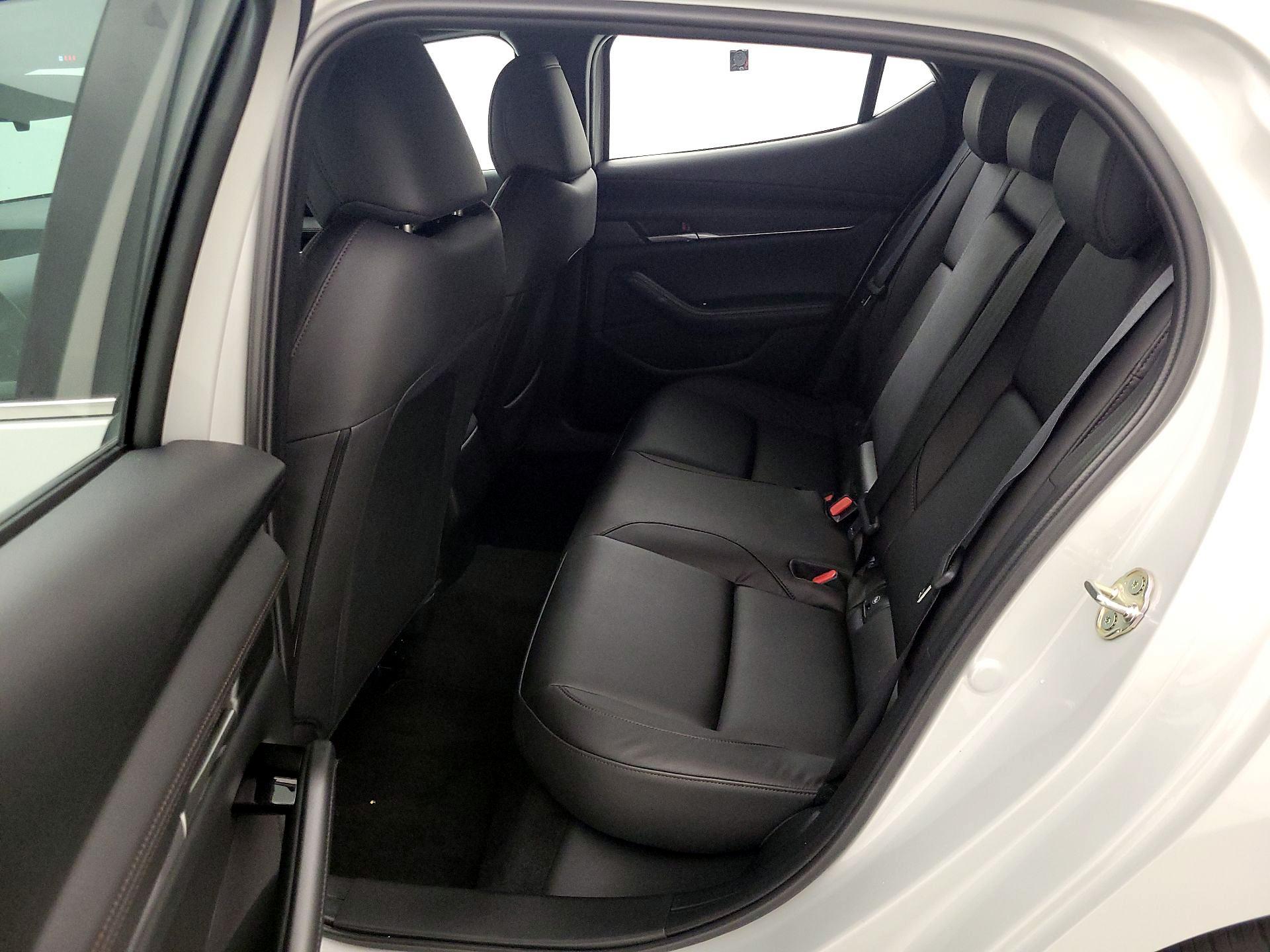 Thumbnail: 2024 Mazda Mazda3 - 18