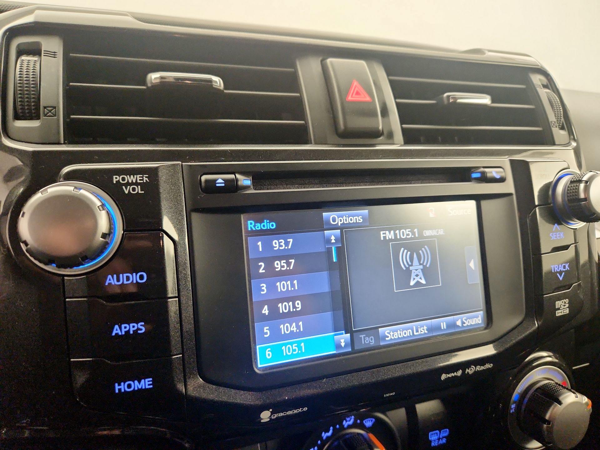 Thumbnail: 2018 Toyota 4Runner - 15