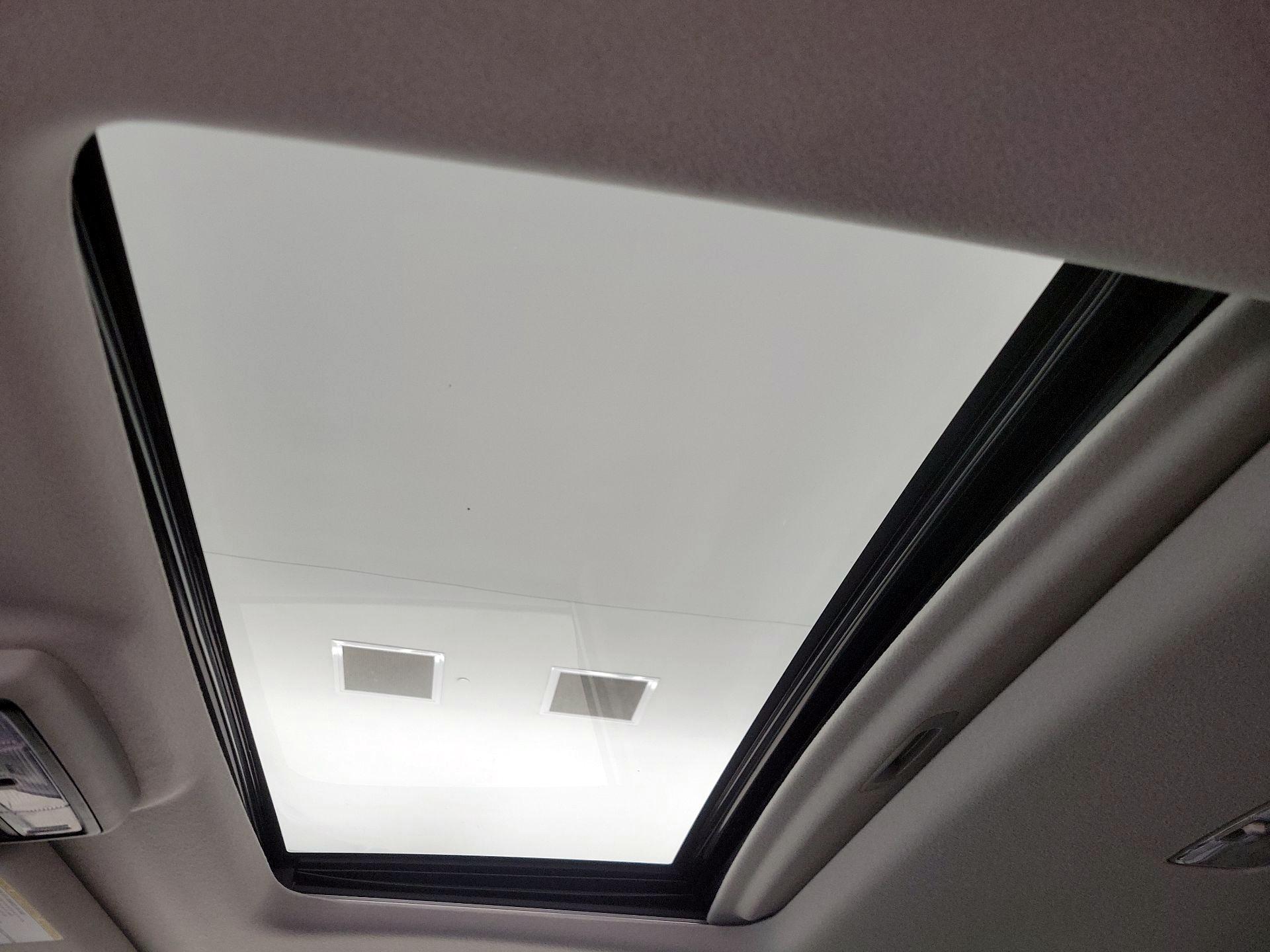 Thumbnail: 2021 Toyota 4Runner - 20