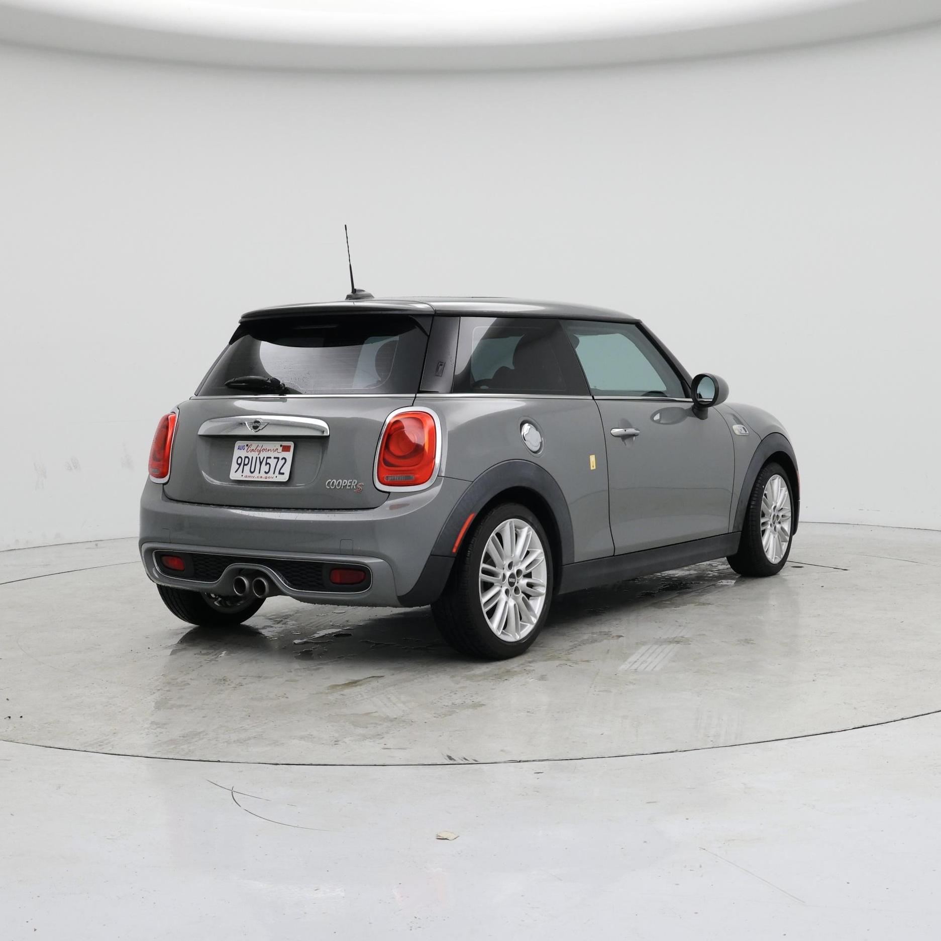 Thumbnail: 2016 MINI Cooper Hardtop - 8