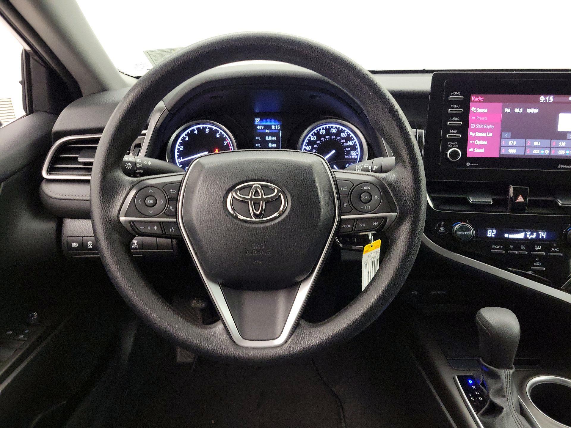 Thumbnail: 2022 Toyota Camry - 10