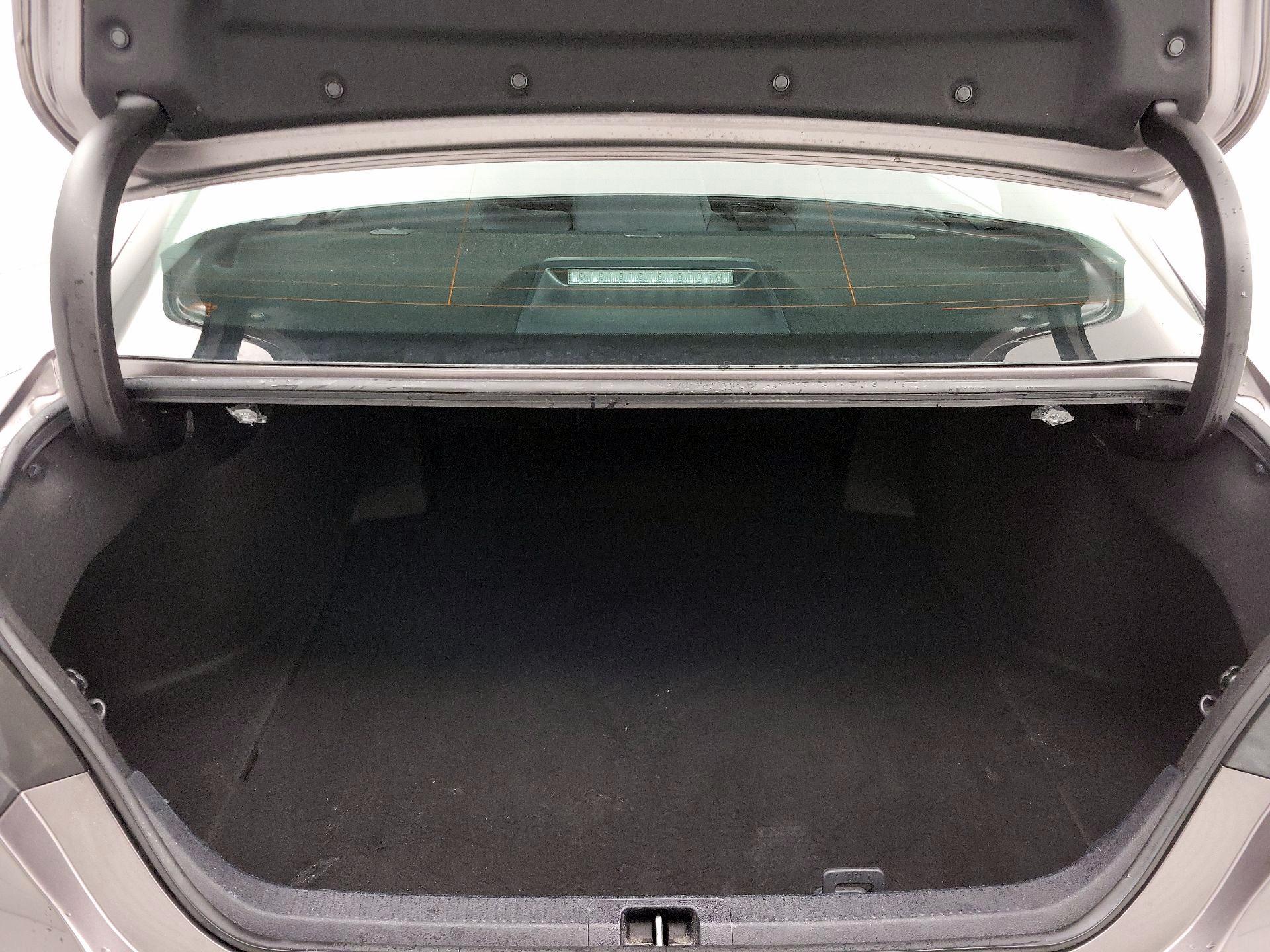 Thumbnail: 2022 Toyota Camry - 20