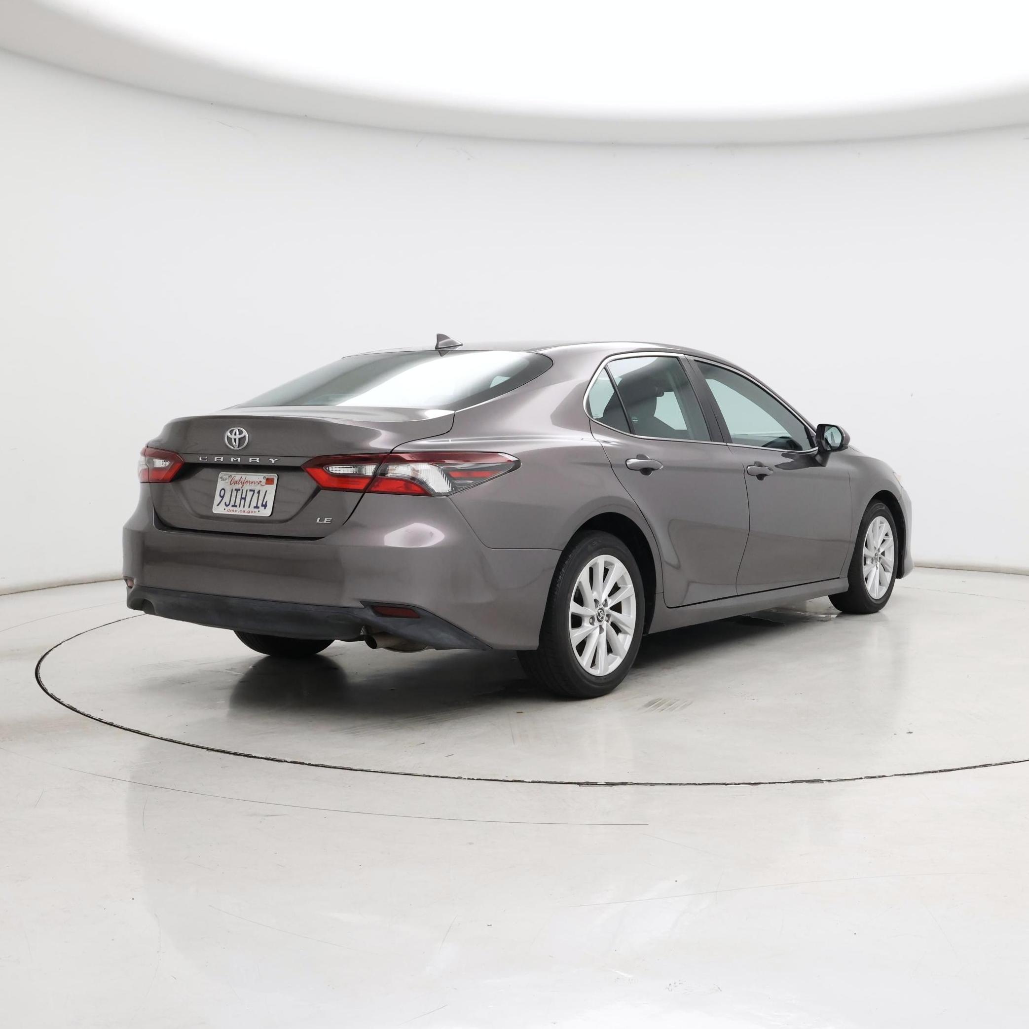 Thumbnail: 2022 Toyota Camry - 8