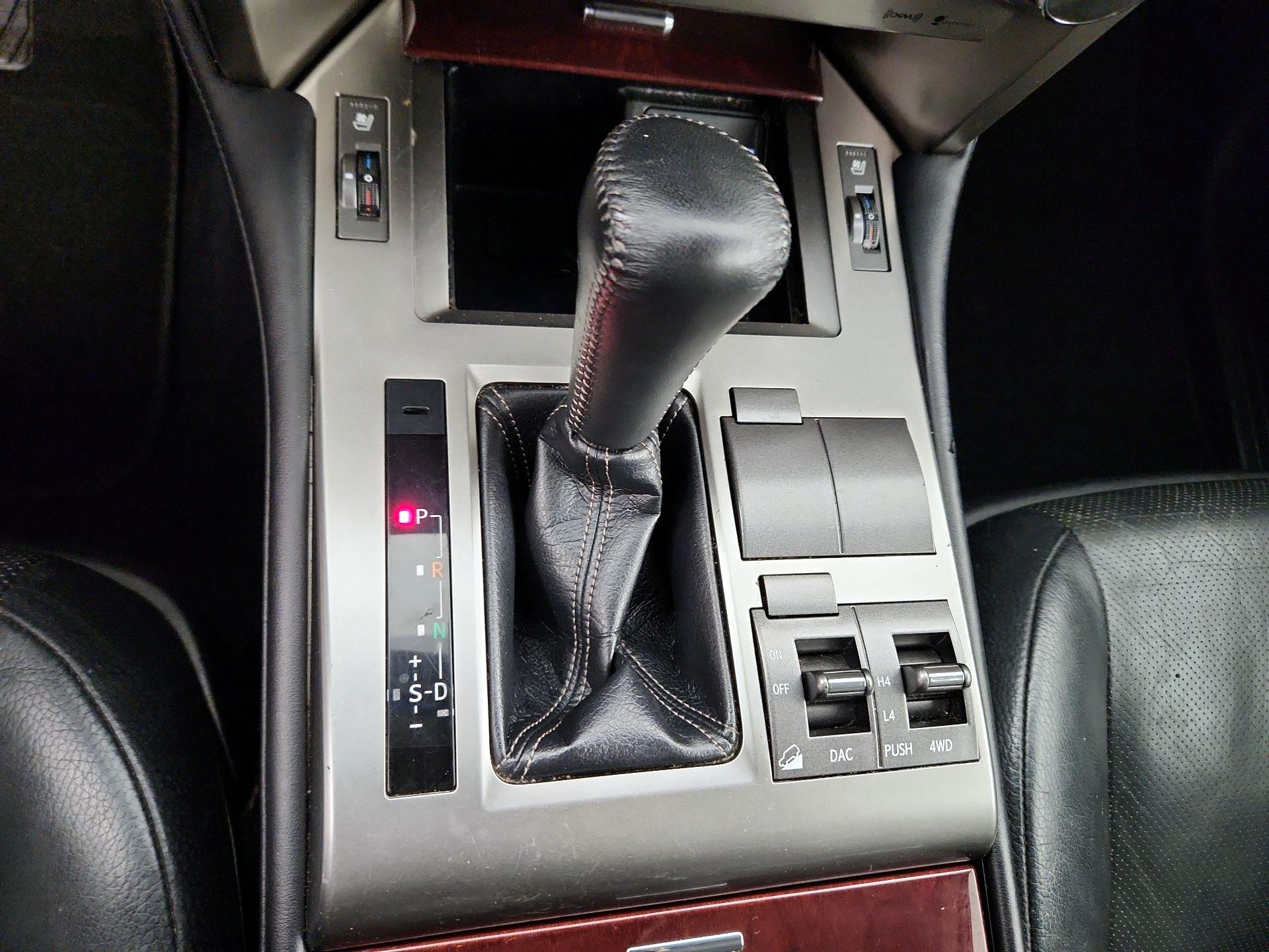 Thumbnail: 2017 Lexus GX - 18