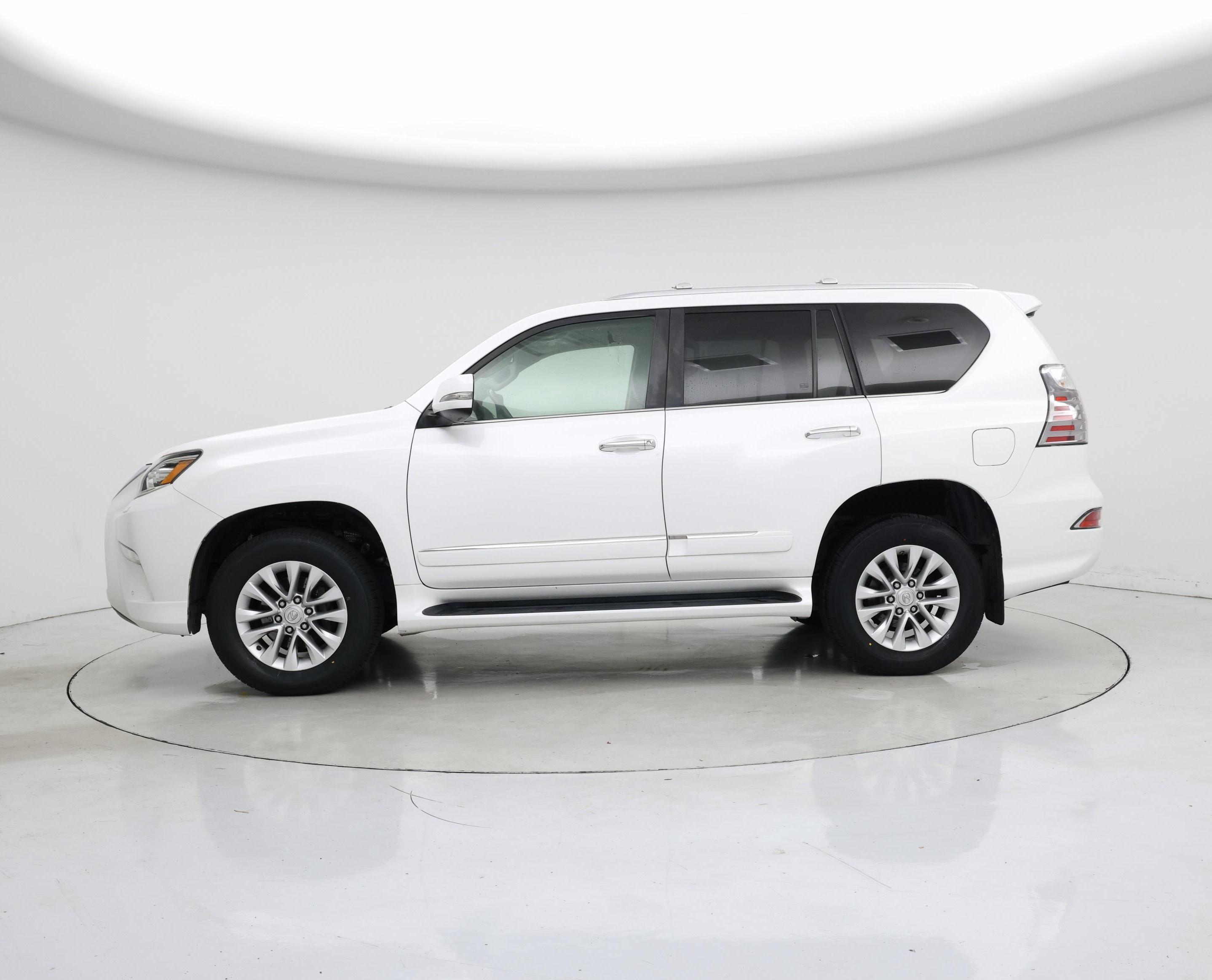 Thumbnail: 2017 Lexus GX - 3